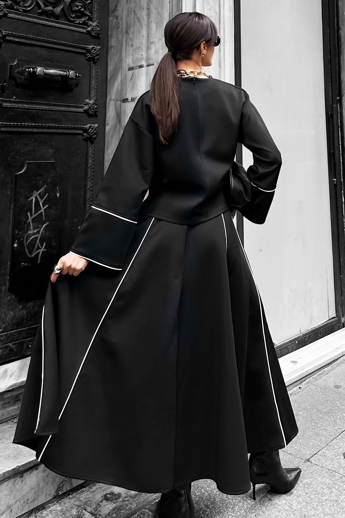 Siyah Scuba Bluz Ve Etek Takım