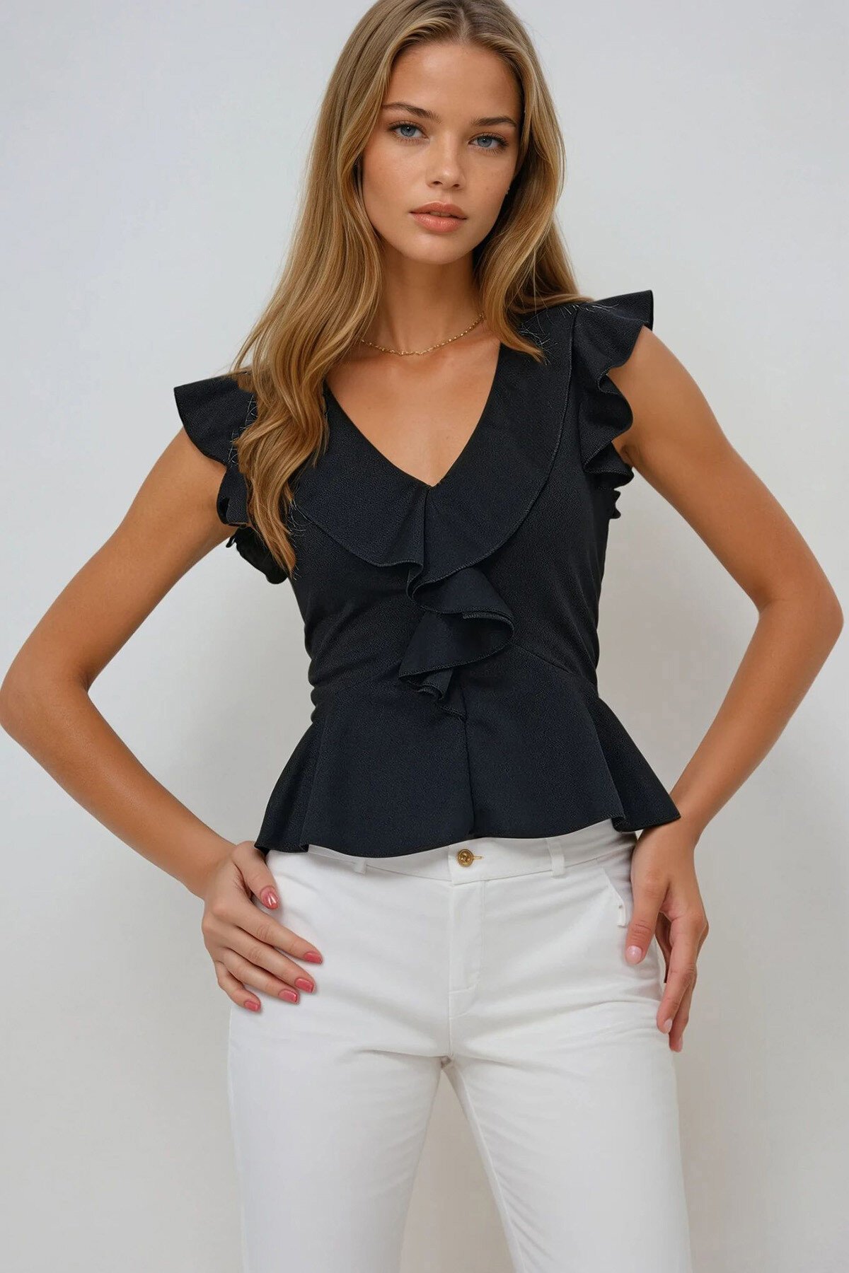 Siyah Yakası Fırfırlı Bel Kısmı Volanlı Örme Crep V Yaka Yazlık Bluz