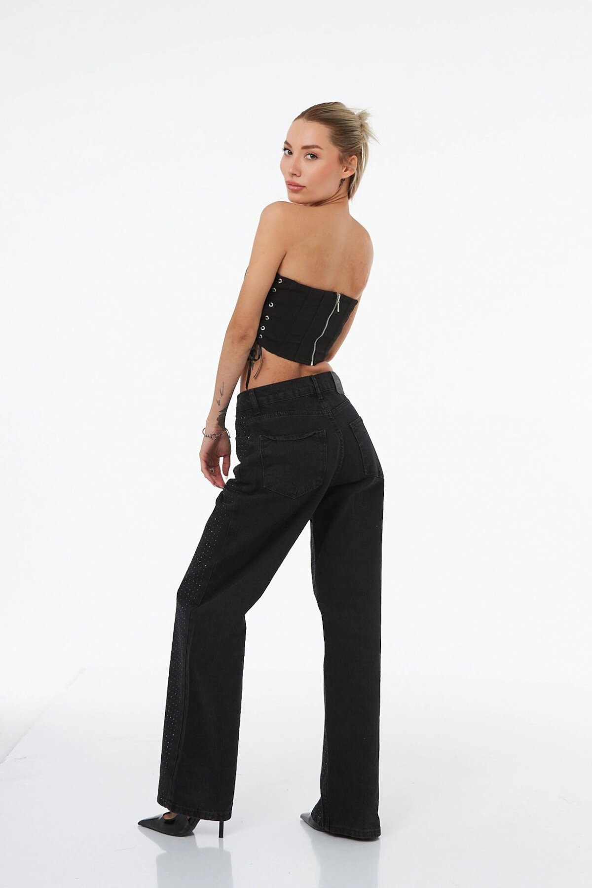 Siyah Yüksek Bel Beş Cepli Taş İşlemeli Palazzo Jean