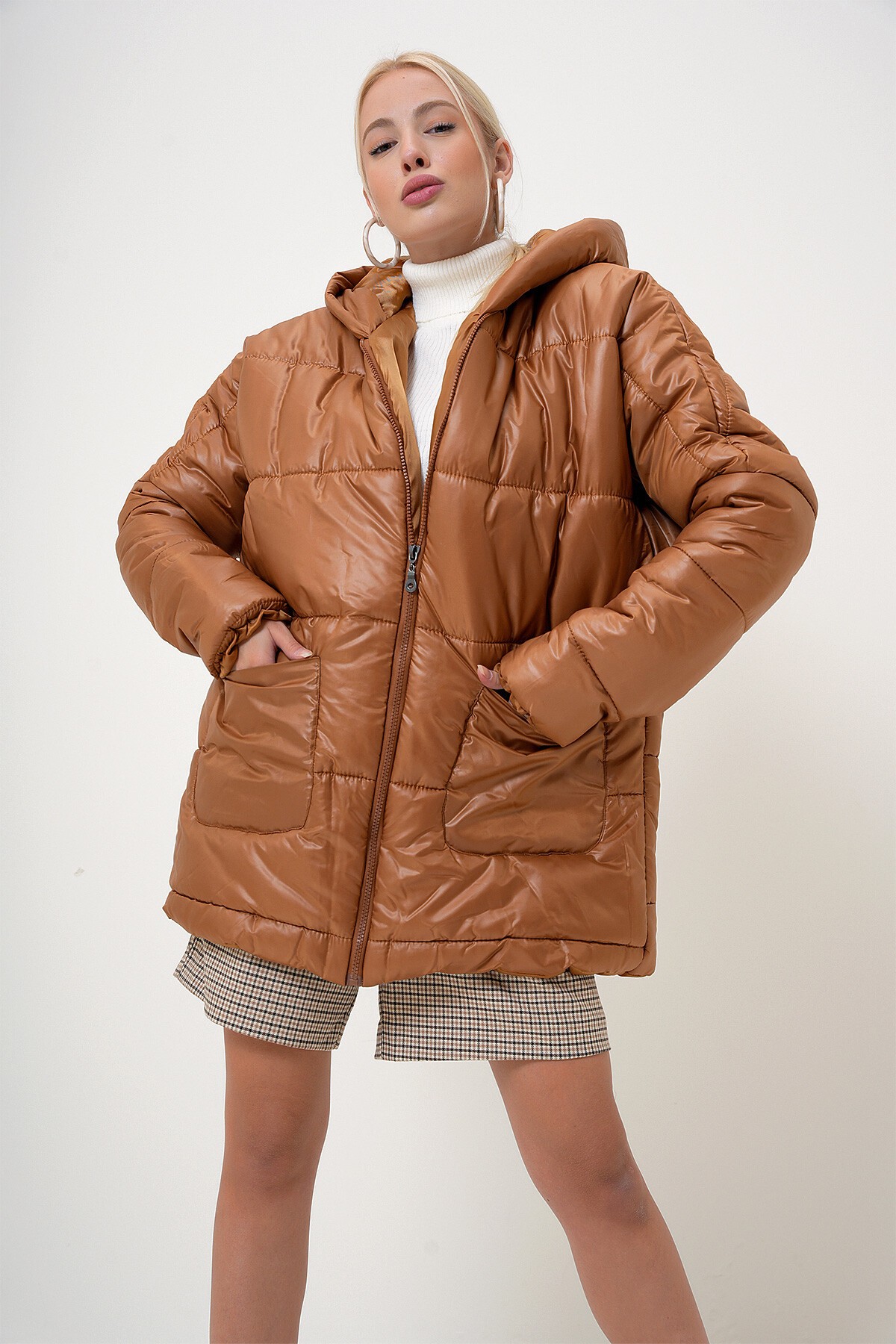 Taba Kapüşonlu Fleto Cepli Puffer Fashion Oversize Şişme Mont