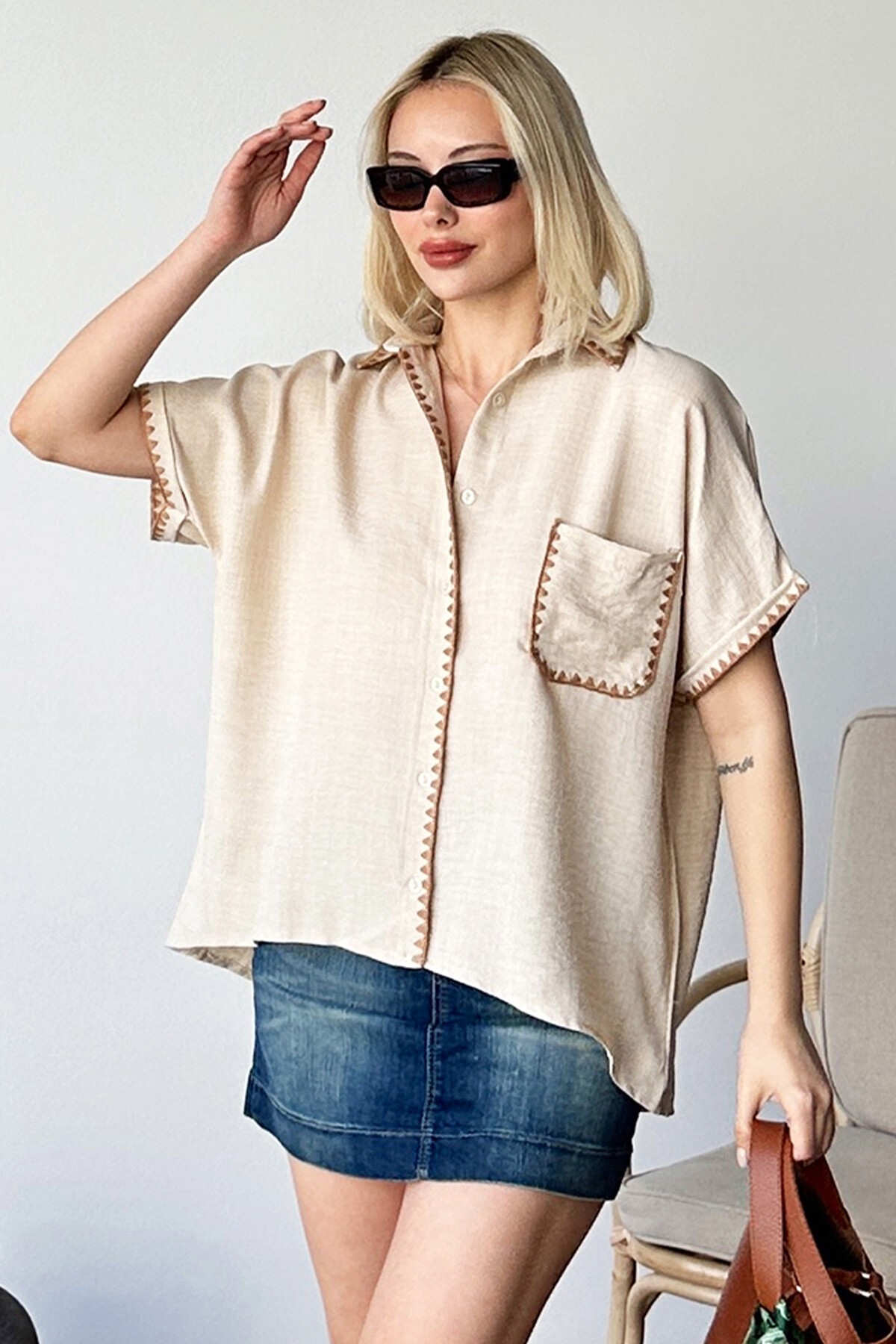 Taş Tek Cepli İşleme Detaylı Keten Gömlek