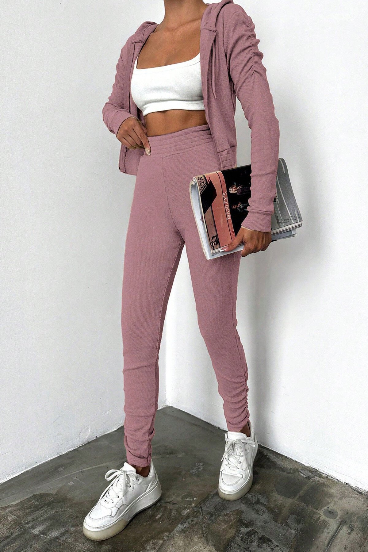 Toz Pembe Kolları Büzgülü Hırka Dizi Büzgülü Pantolon Takım
