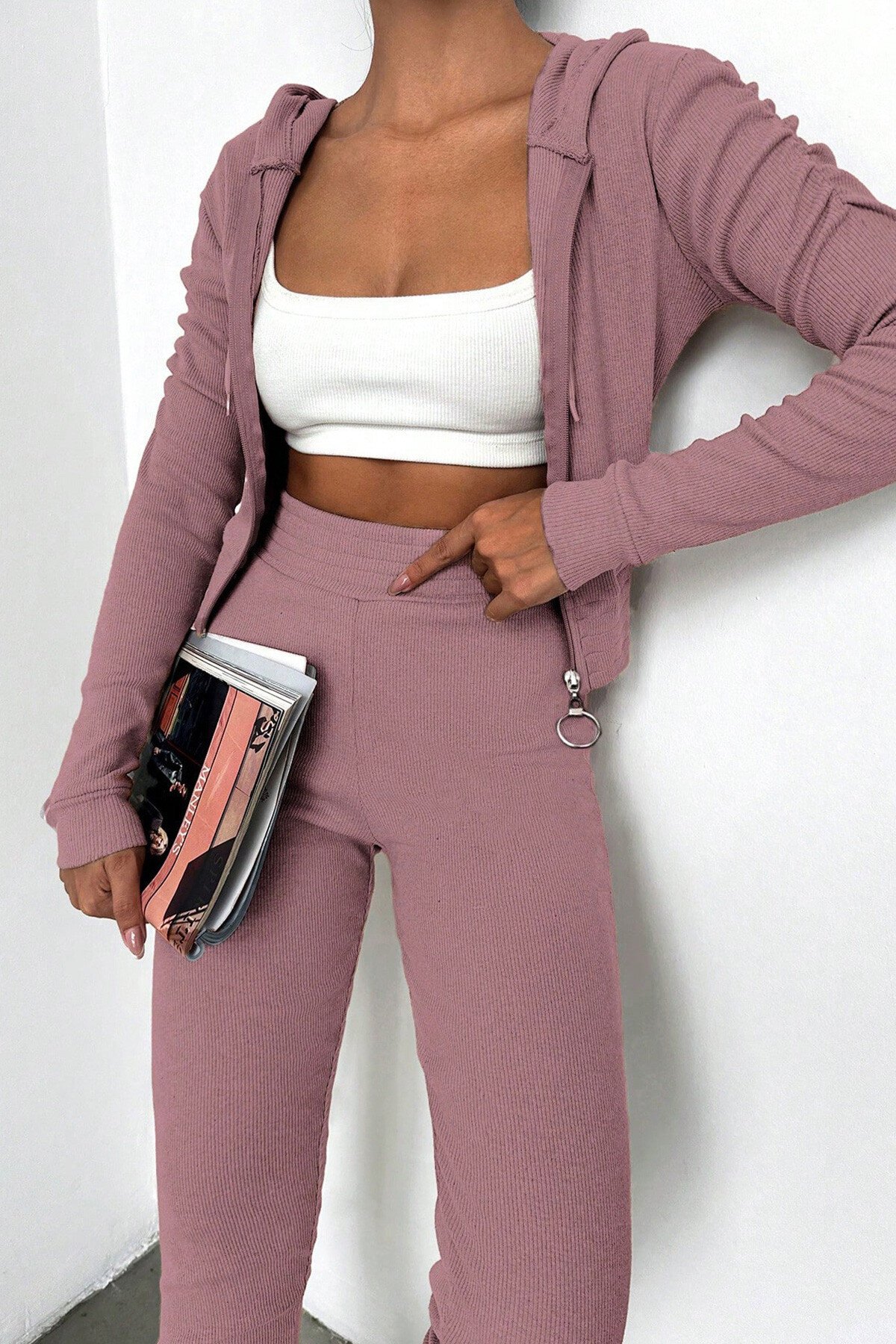 Toz Pembe Kolları Büzgülü Hırka Dizi Büzgülü Pantolon Takım