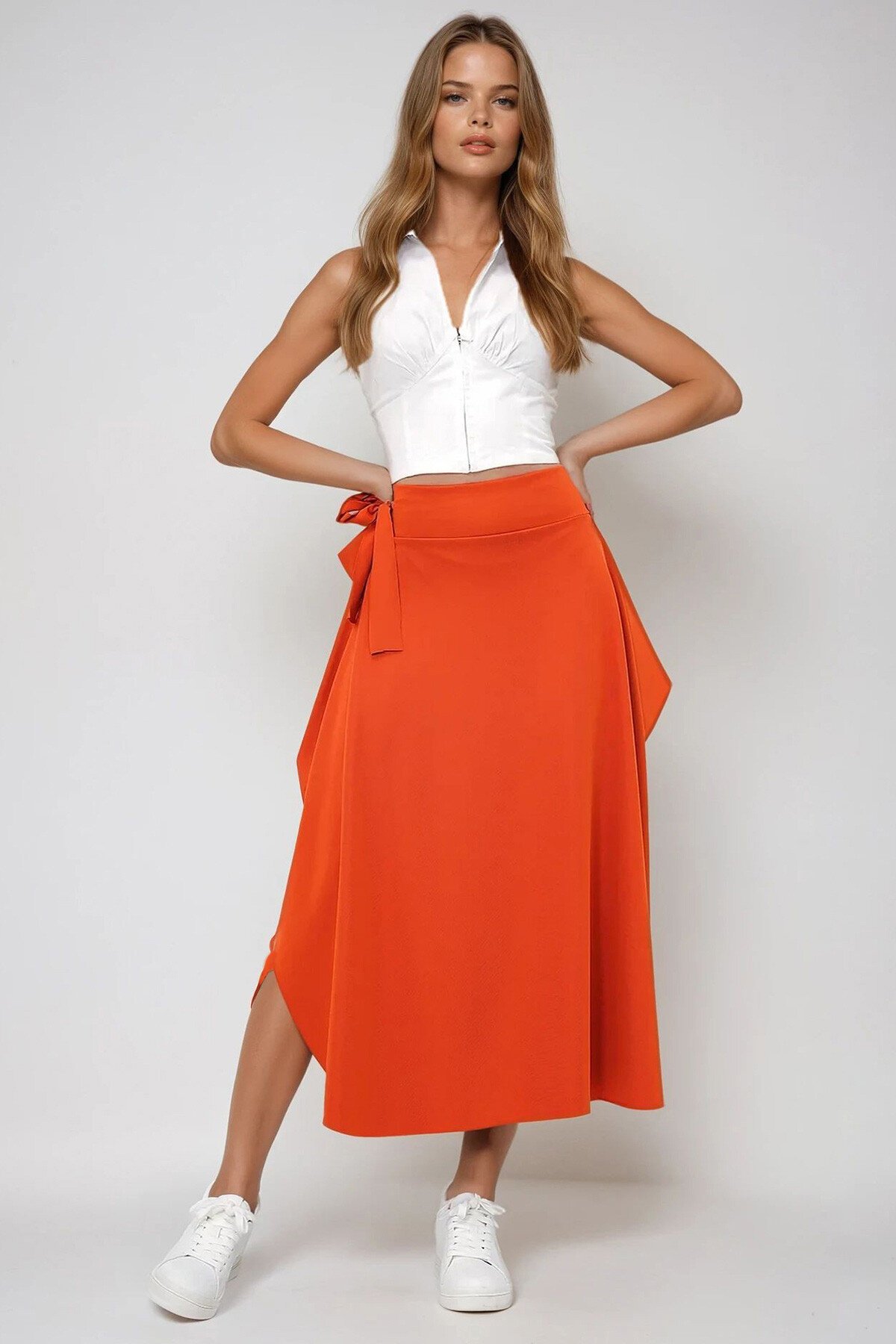 Turuncu Asimetrik Kesim Beli Bağlamalı Etek