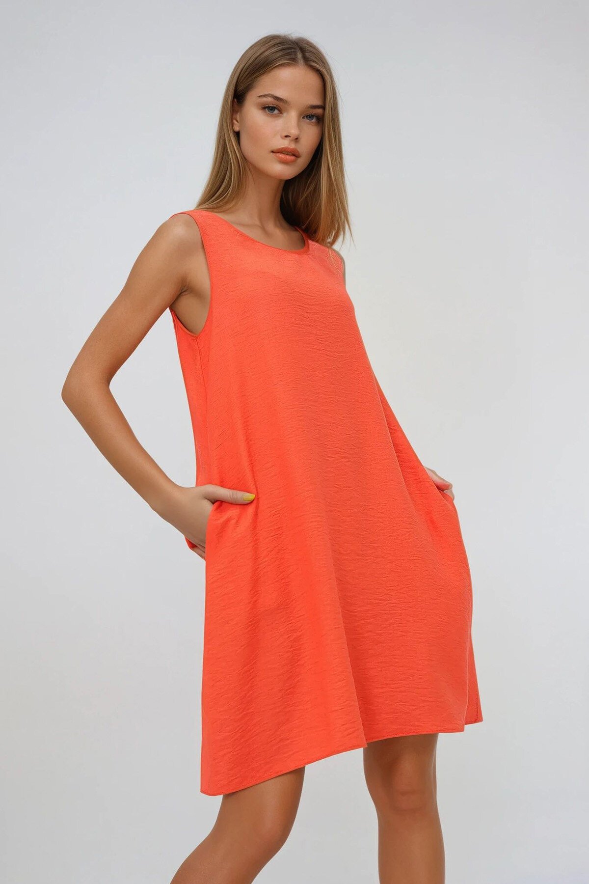 Turuncu U Yaka Sıfır Kol Çift Cepli Aerobin Yazlık Elbise