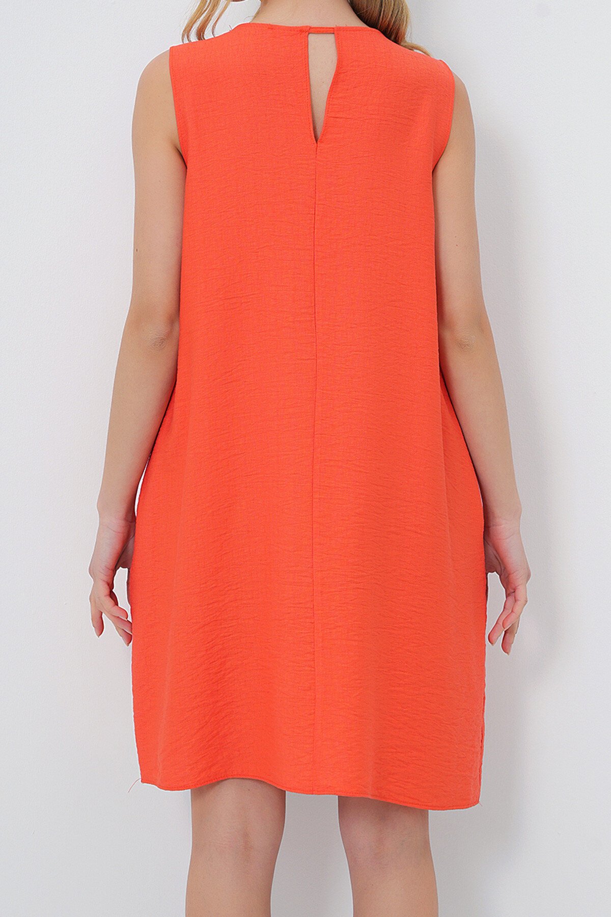 Turuncu U Yaka Sıfır Kol Çift Cepli Aerobin Yazlık Elbise