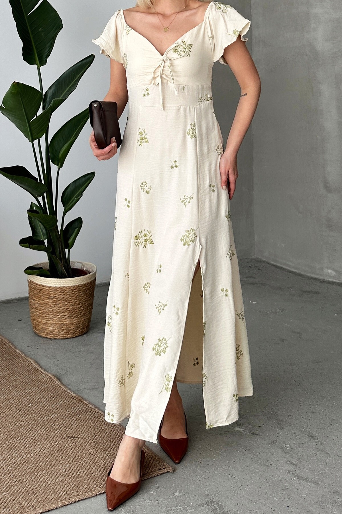 Yağ Yeşili Yırtmaçlı Sırtı Gipeli Midi Boy Keten Elbise