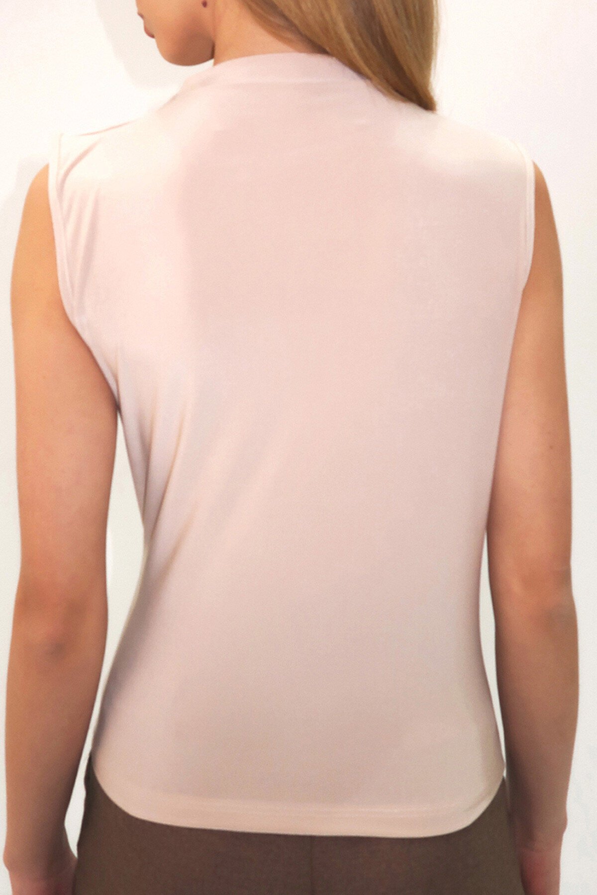 Bej Dik Yaka Omuz Drapeli Kolsuz Sandy Bluz