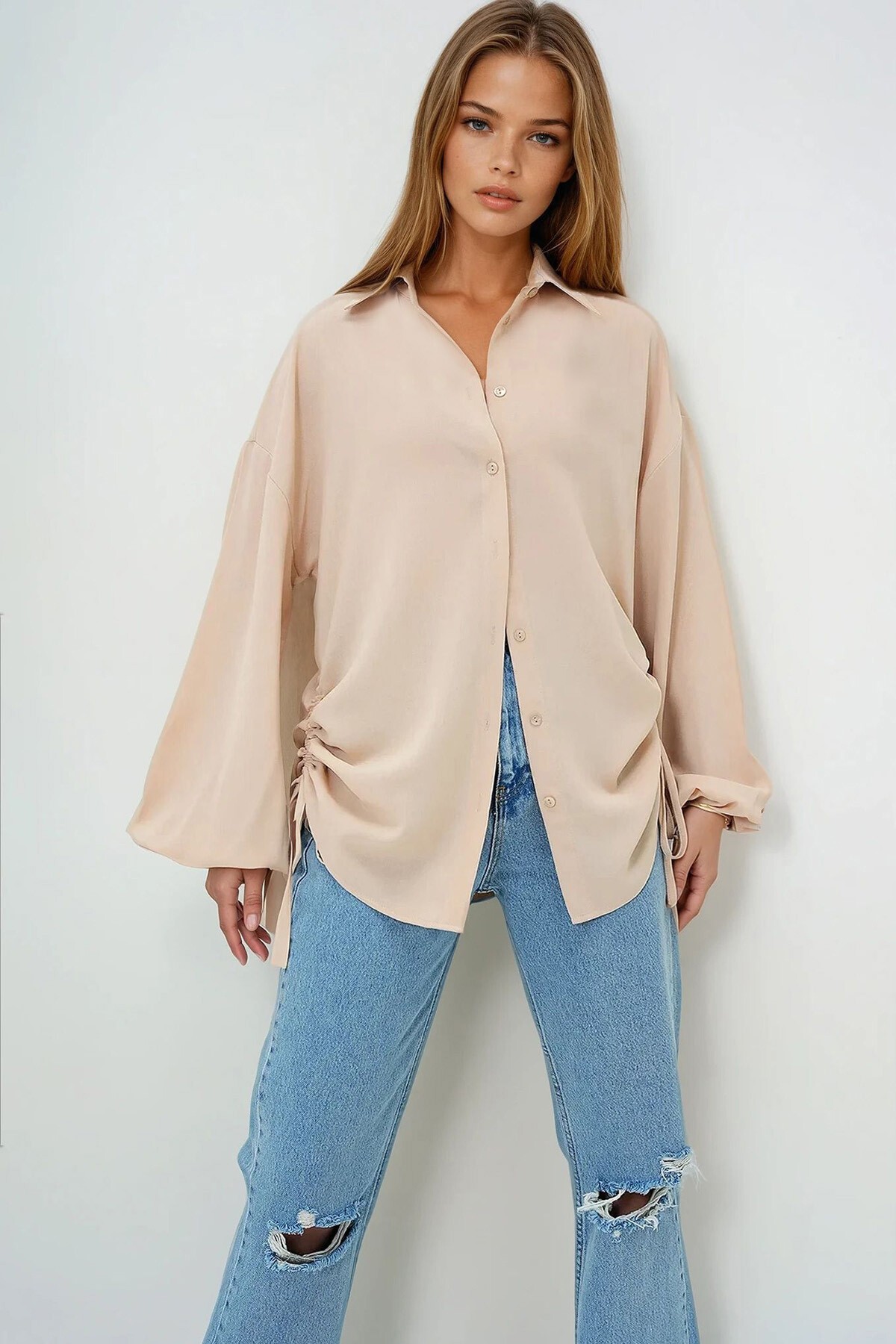 Bej Yanları Bağlama Detaylı Oversize Dokuma Gömlek