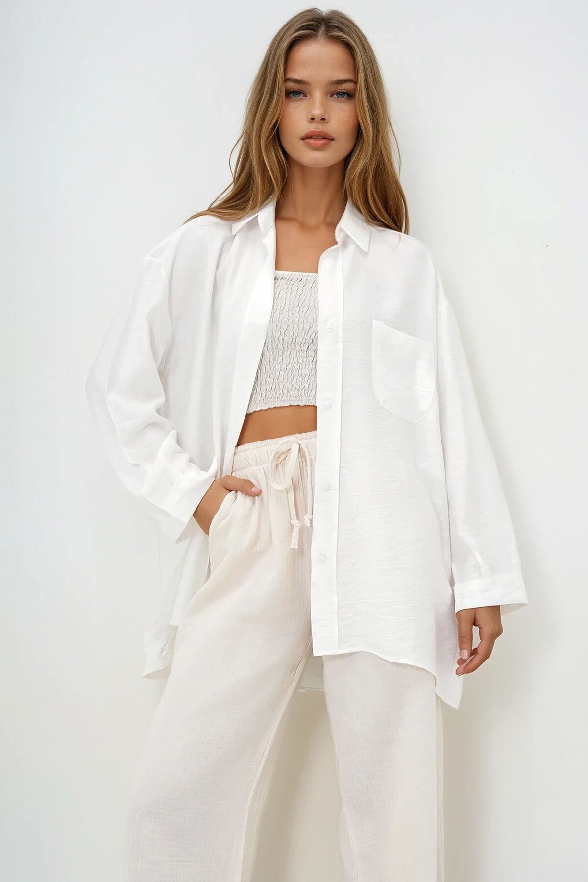 Beyaz Tek Cepli Oversize Aerobin Keten Gömlek