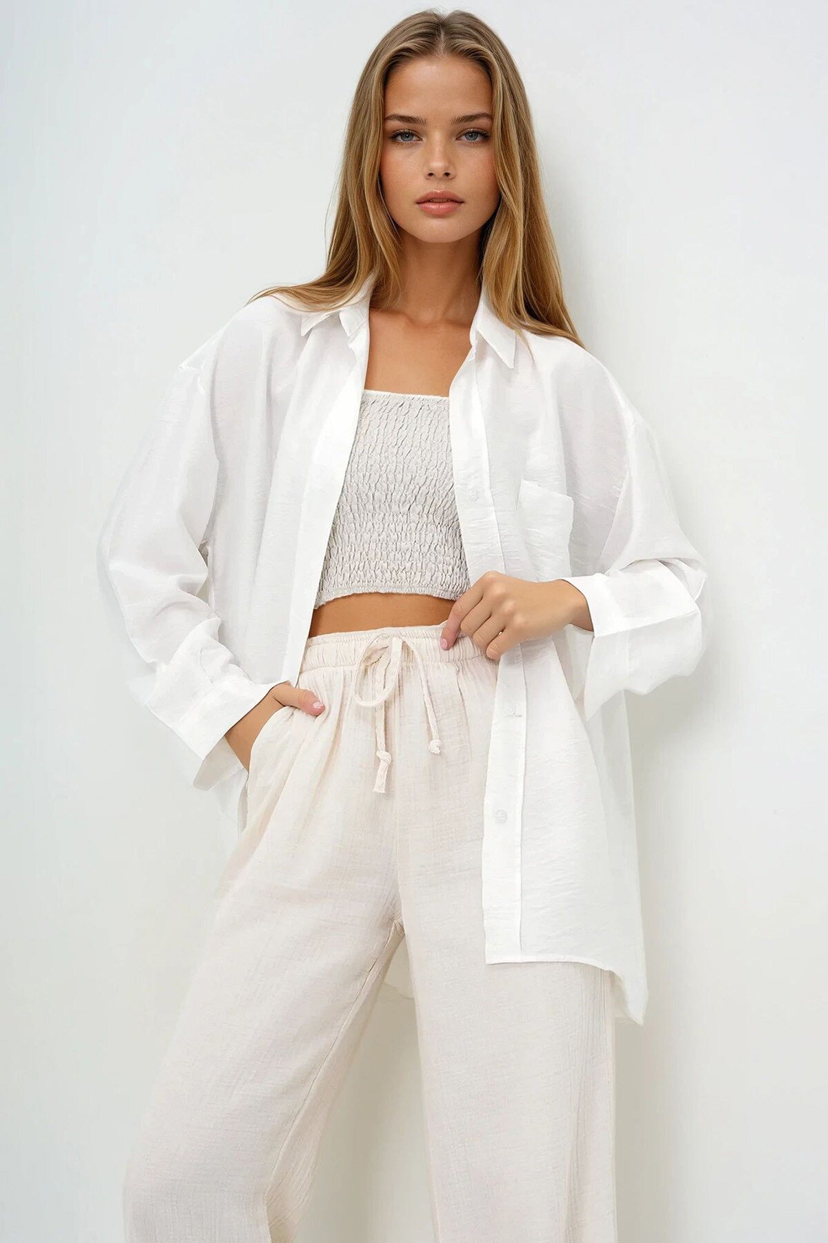 Beyaz Tek Cepli Oversize Aerobin Keten Gömlek