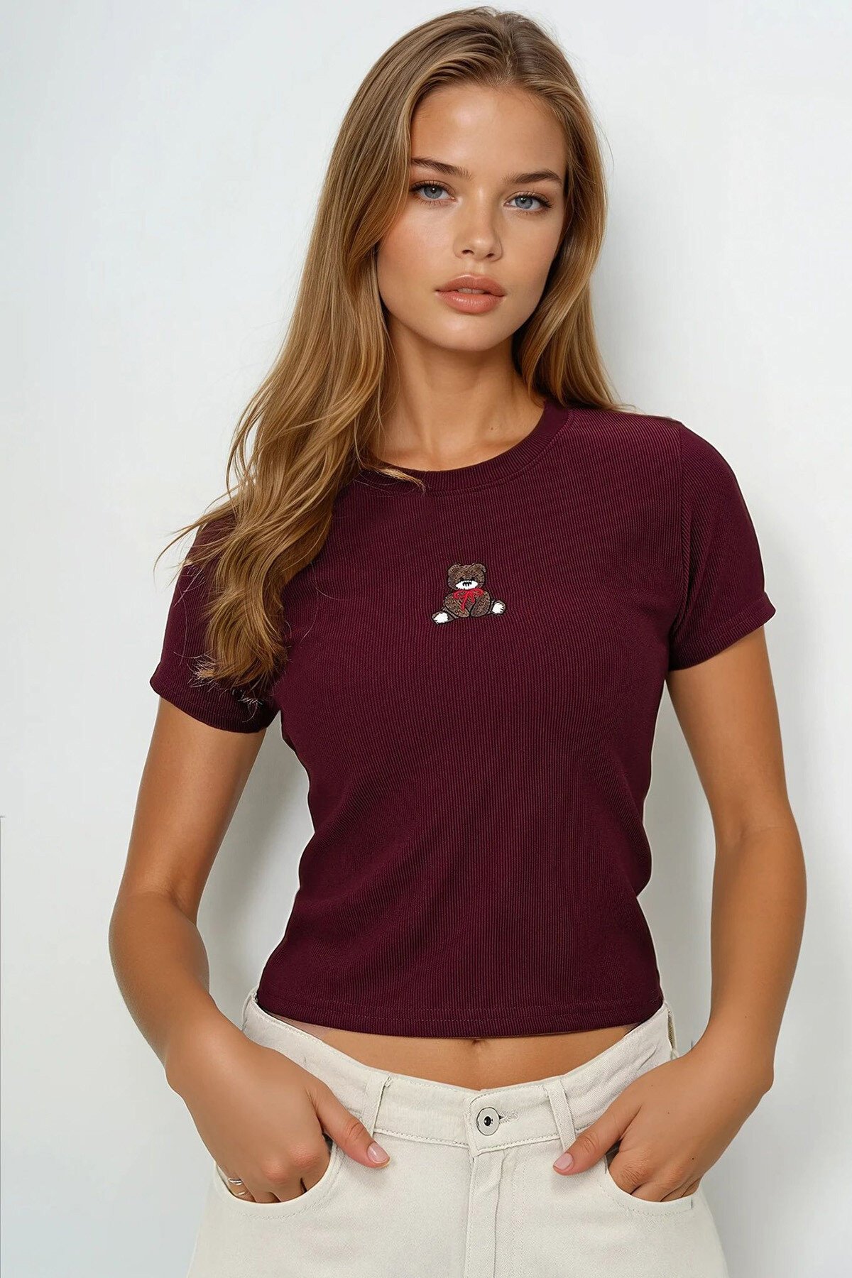 Bordo Bisiklet Yaka Ayıcık Baskılı Crop Bluz