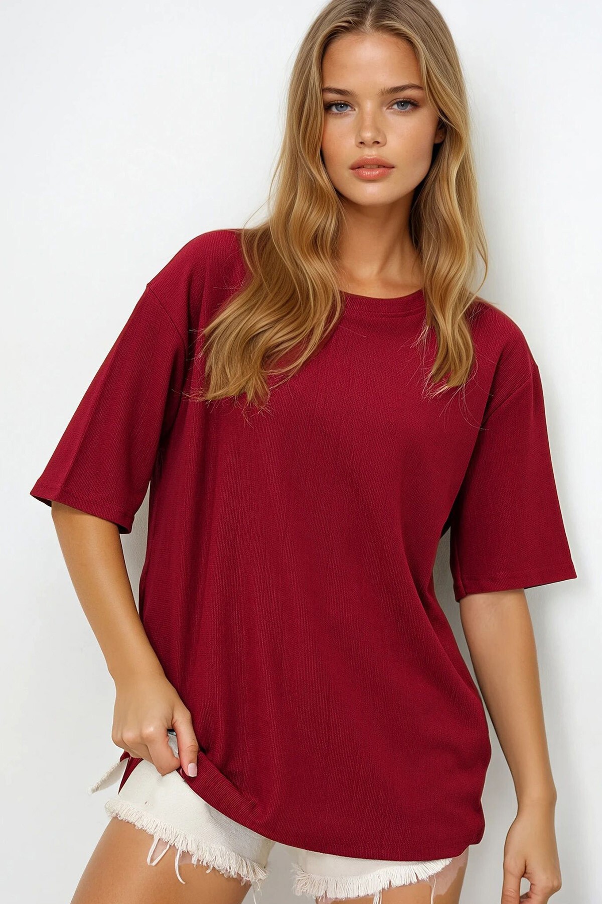 Bordo Bisiklet Yaka Dokulu Basic T Shırt