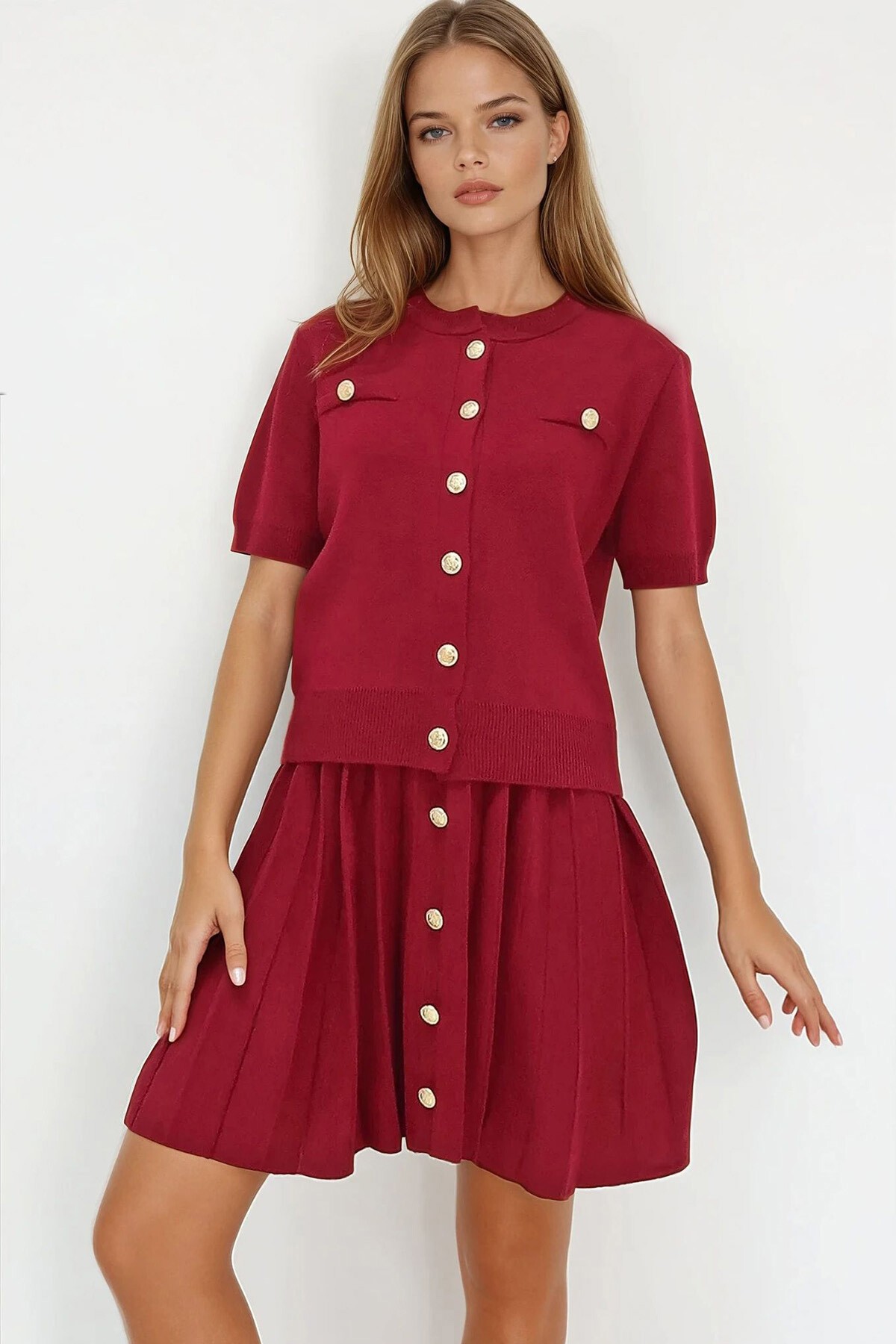 Bordo Bisiklet Yaka Düğme Detaylı Triko Bluz Ve Etek Takım