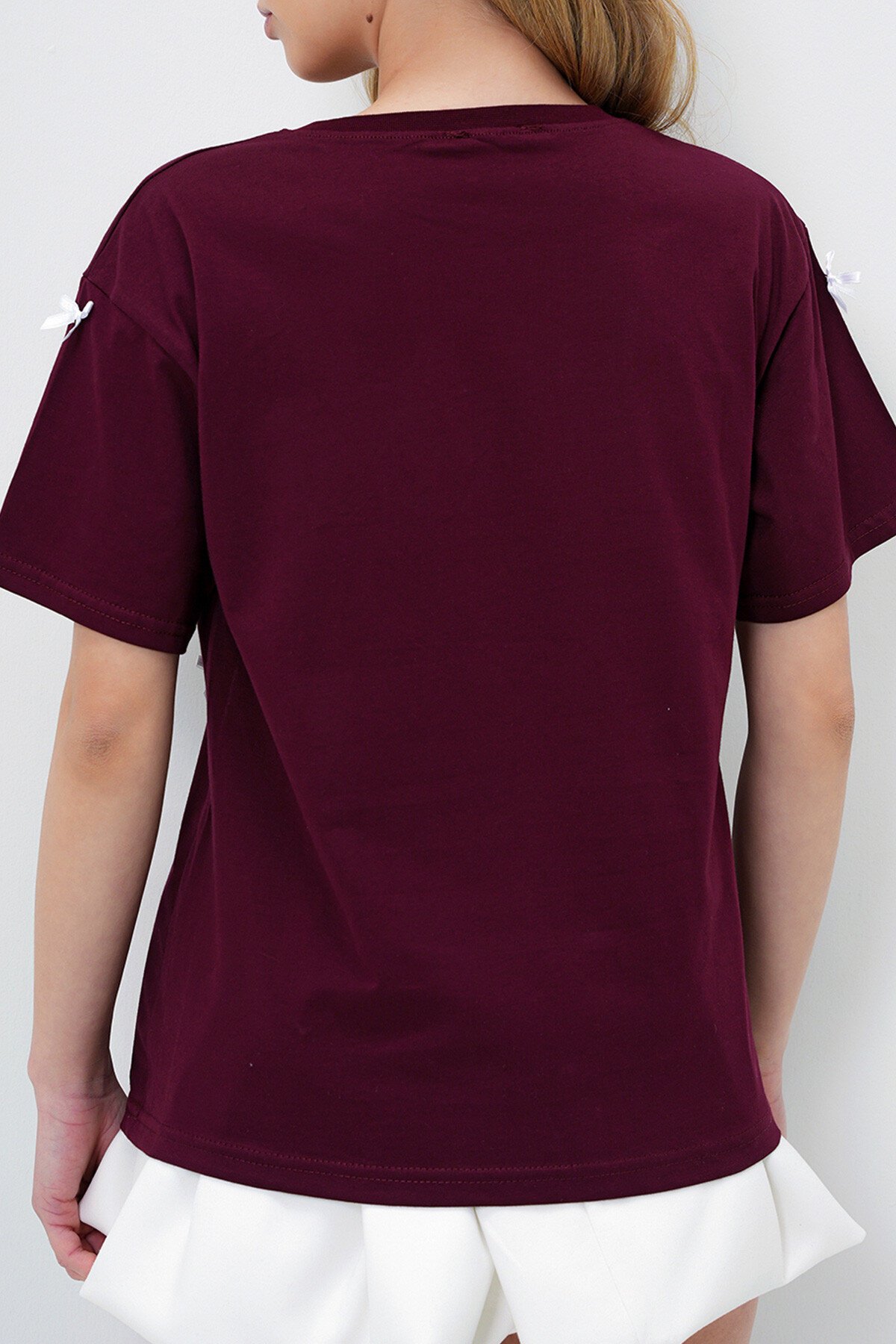 Bordo Bisiklet Yaka Fiyonk İşlemeli Basic T Shırt