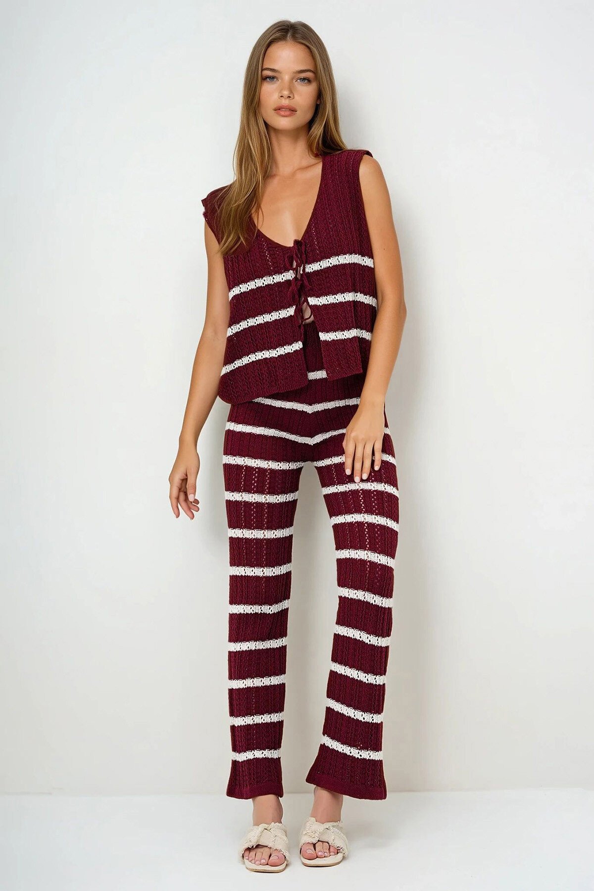 Bordo Delik Ajurlu Çizgili Bağlamalı Triko Yelek Ve Palazzo Pantolon Takım