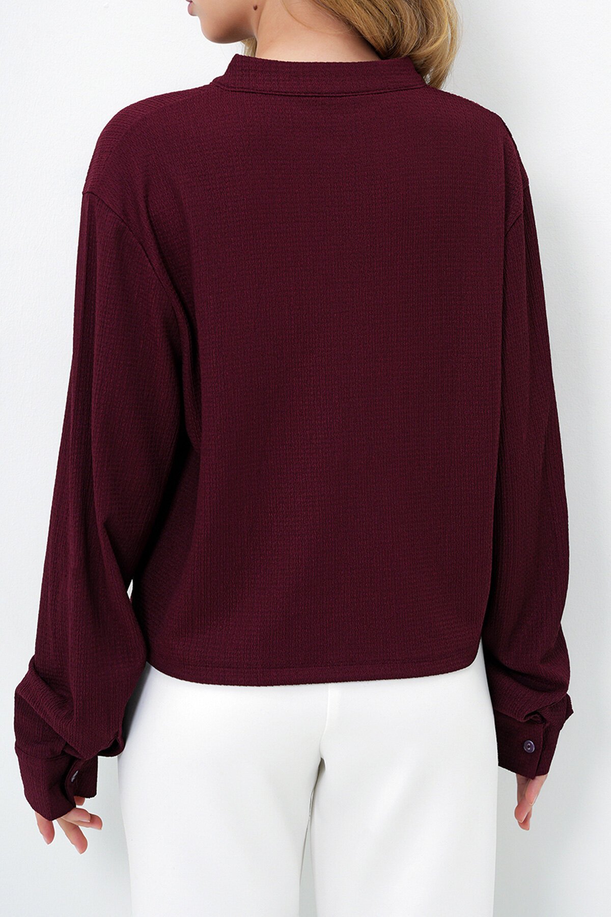 Bordo Geniş Kesim Önü Düğmeli Tek Cepli Crop Bluz