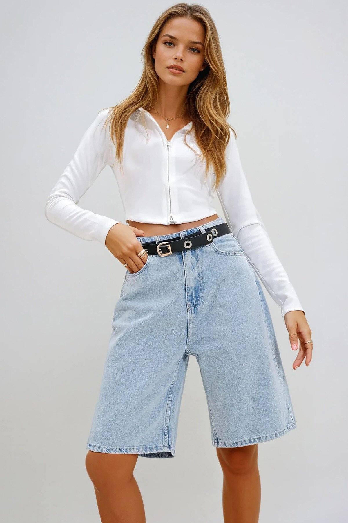 Buz Mavi Bermuda Jean Şort