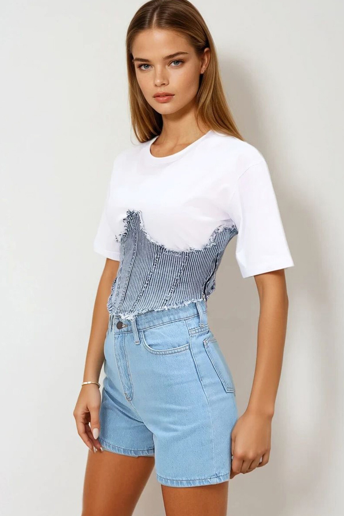 Buz Mavi Bisiklet Yaka Vatkasız Jean Garnili Crop Bluz