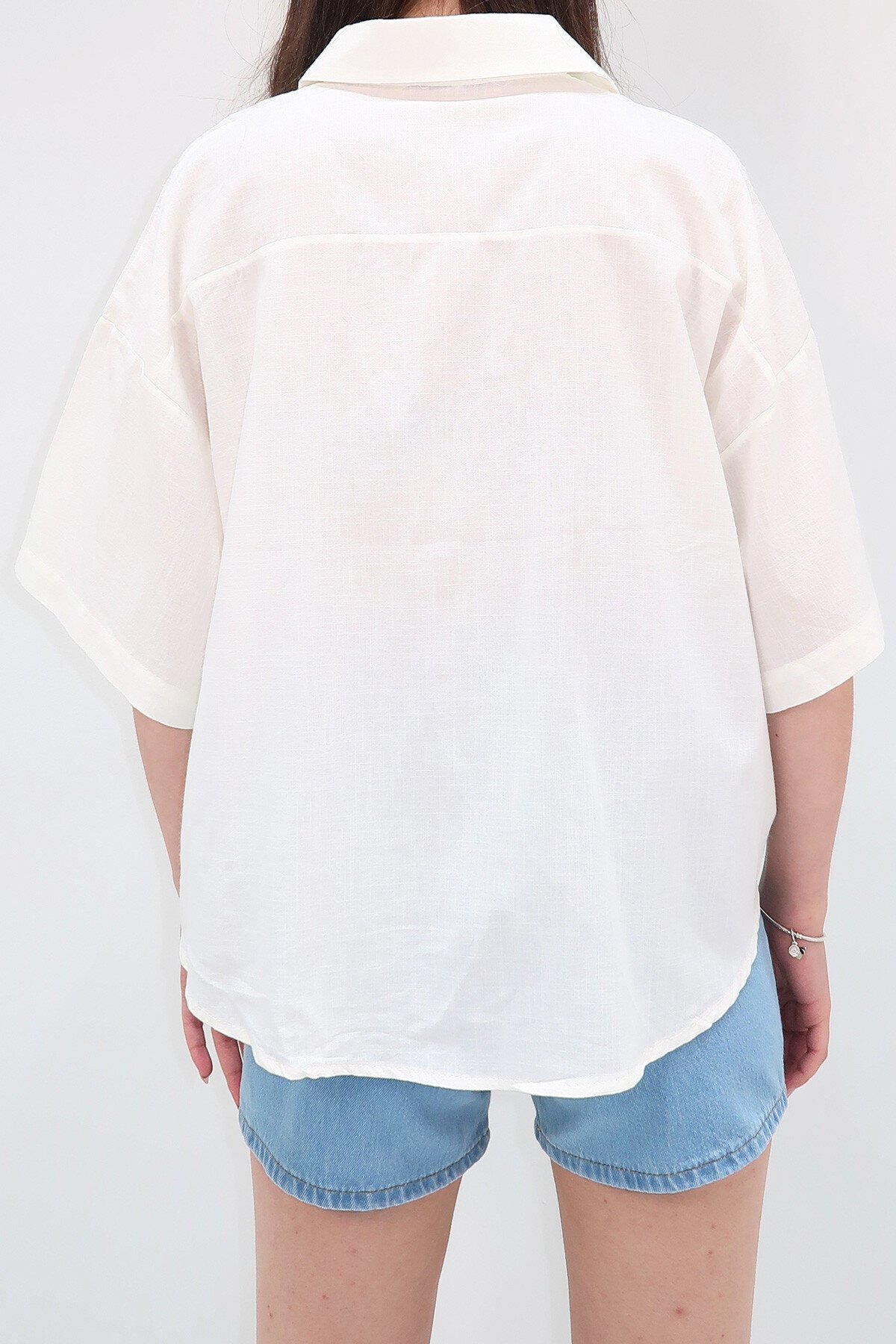 Ekru Çift Cepli Yarım Kol Keten Gömlek