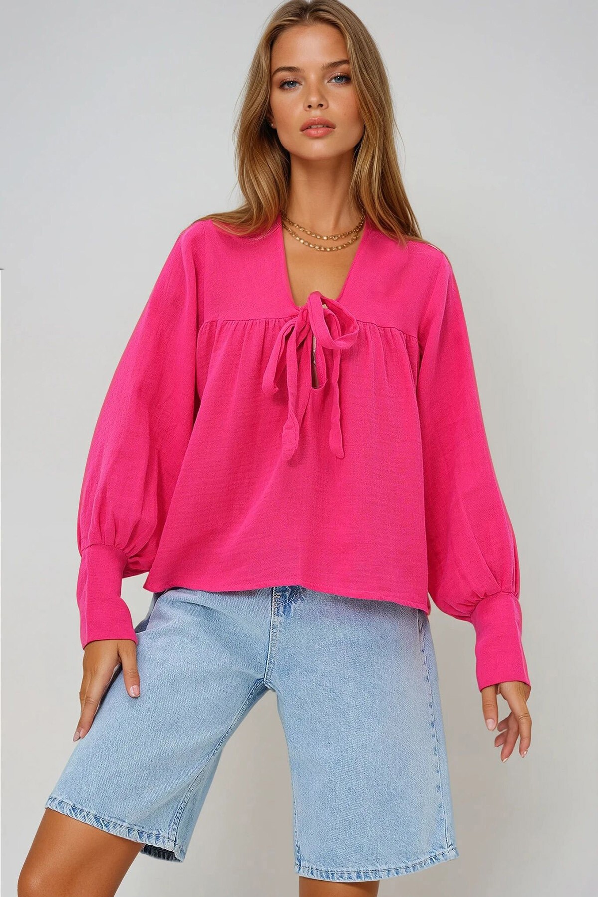 Fuşya V Yaka Göğüsten Bağlamalı Büzgülü Yazlık Dokuma Bluz