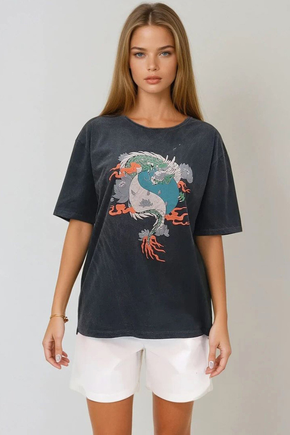 Gri Bisiklet Yaka Dijital Baskılı Yıkamalı Oversize T Shirt