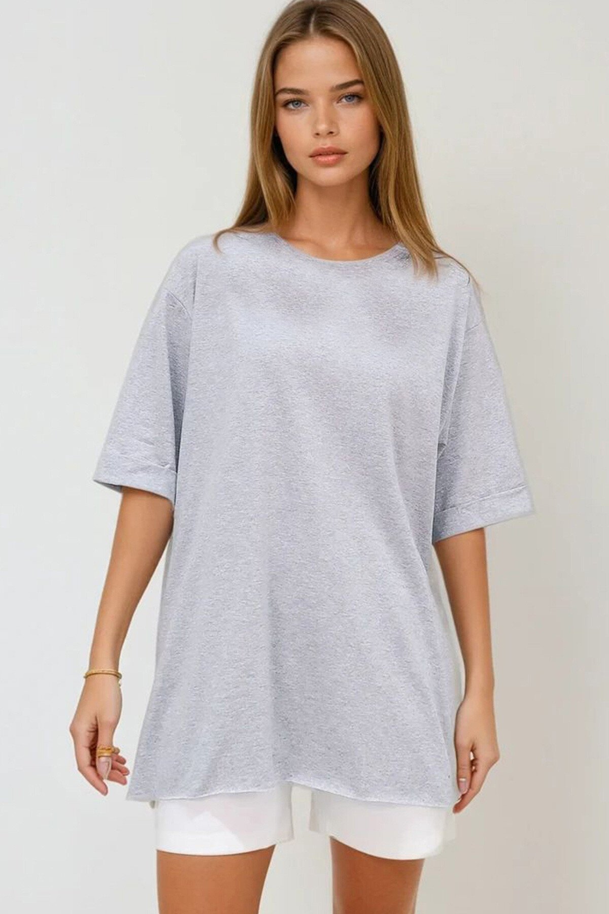 Gri Bisiklet Yaka Duble Kol Oversize Pamuklu Basic T Shirt