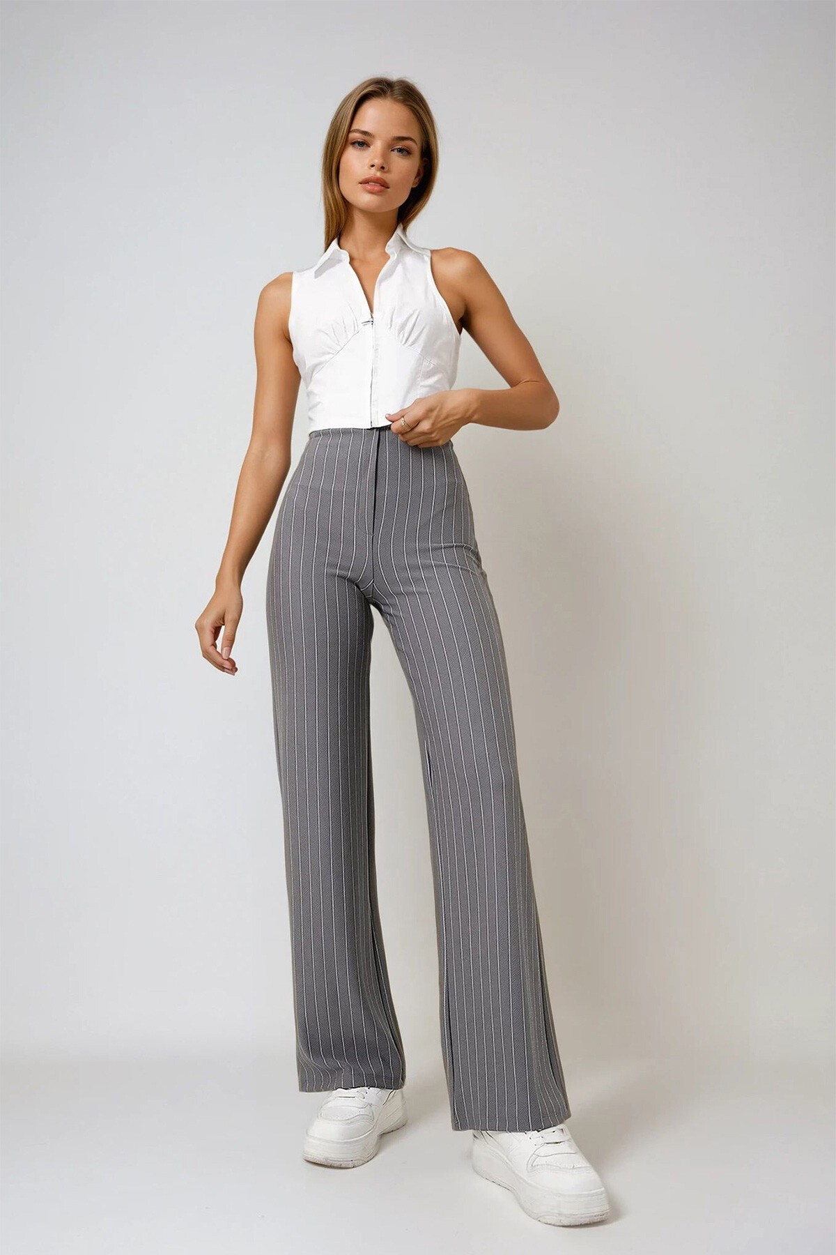 Gri Elastik Bel Çizgili Geniş Paça Örme Pantolon