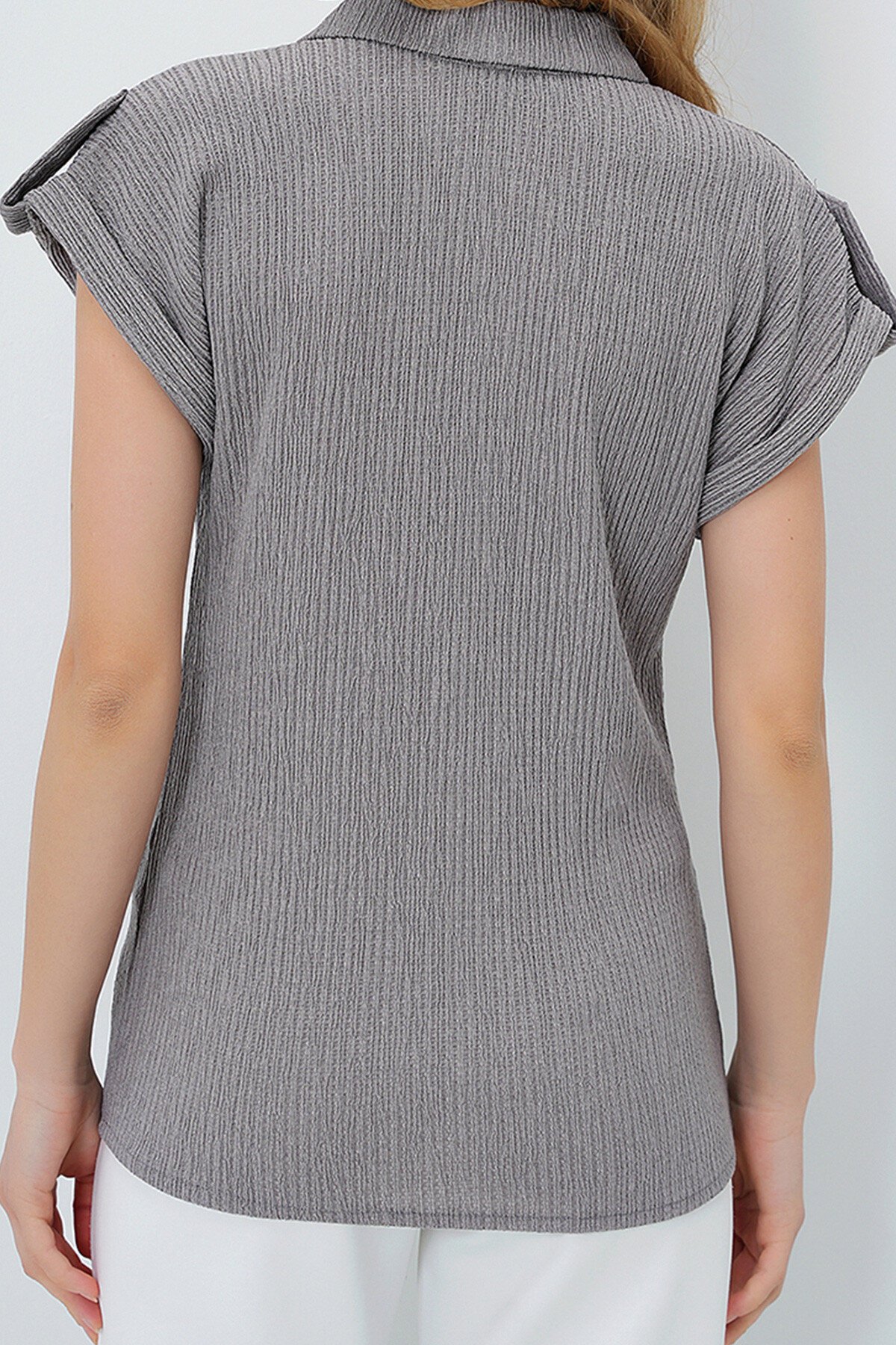 Gri Manşetli Duble Kısa Kollu Dokulu Gömlek