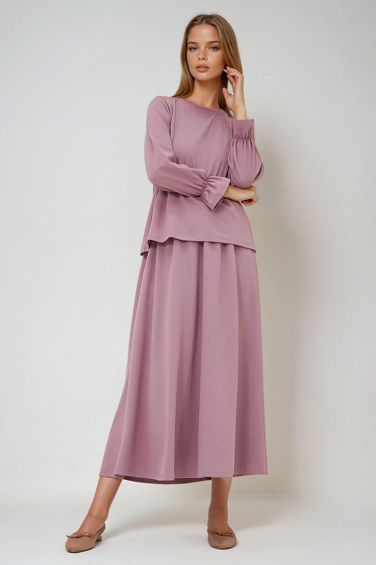 Gül Kurusu Bisiklet Yaka Kolları Volanlı Tunik Ve Etek Takım