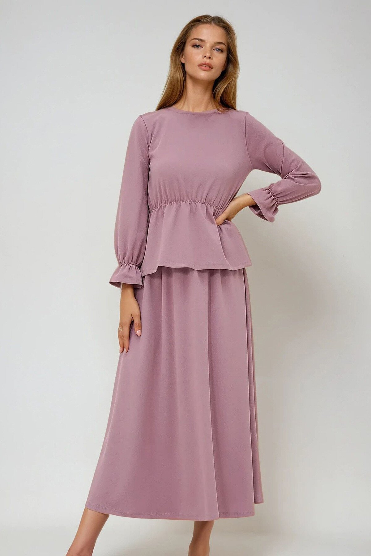 Gül Kurusu Bisiklet Yaka Kolları Volanlı Tunik Ve Etek Takım