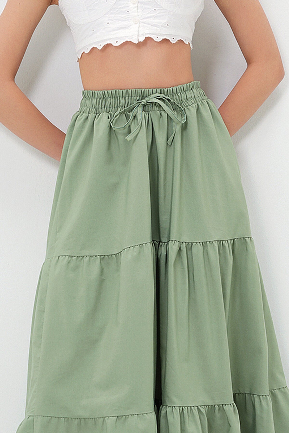 Haki Astarlı Kat Kat Volanlı  Beli Lastikli Poplin Dokuma Etek