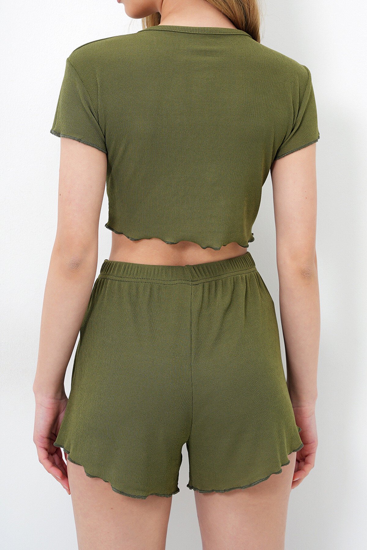 Haki Bisiklet Yaka Crop Bluz, Şort Ve Pantolonlu 3 Lü Set Pijama Takımı