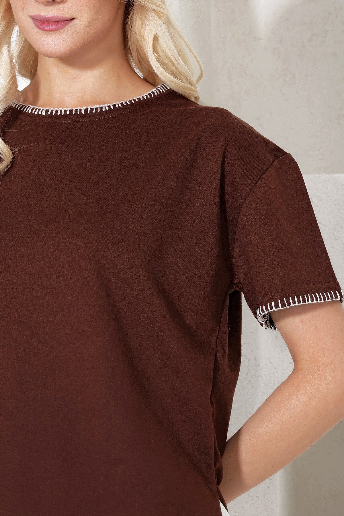 Kahve Bisiklet Yaka Çoban Dikişli Relaxed Fit Bluz