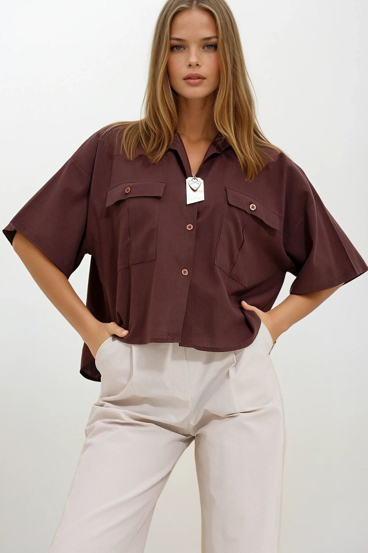 Kahve Çift Cepli Yarım Kol Keten Gömlek