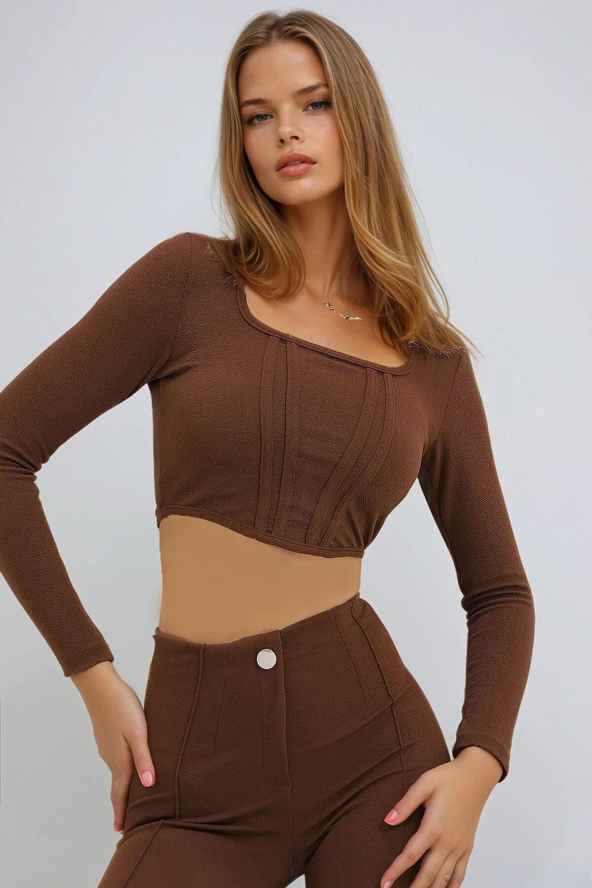 Kahve Kare Yaka Önü Dikişli Crop Bluz