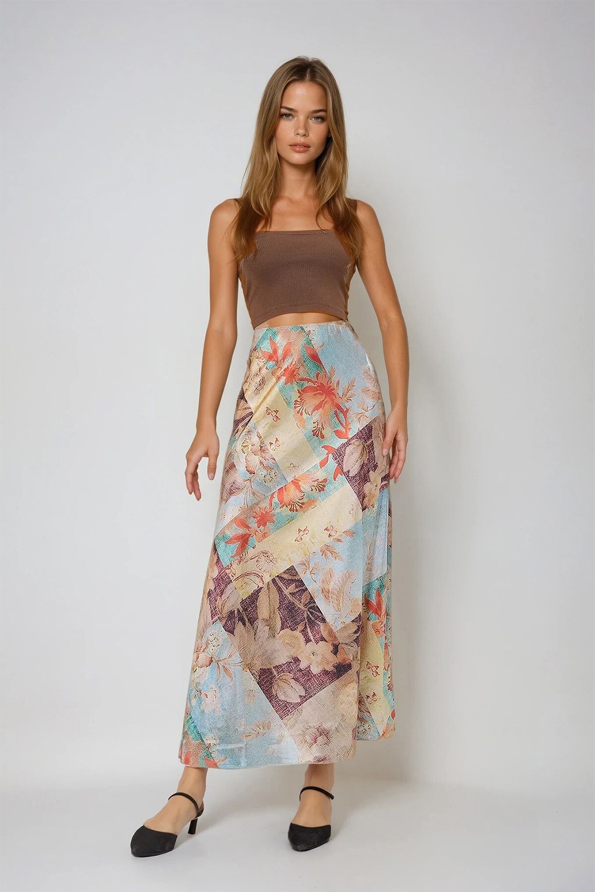Kahve Mavi Çiçek Desenli Beli Lastikli Uzun Boy Etek