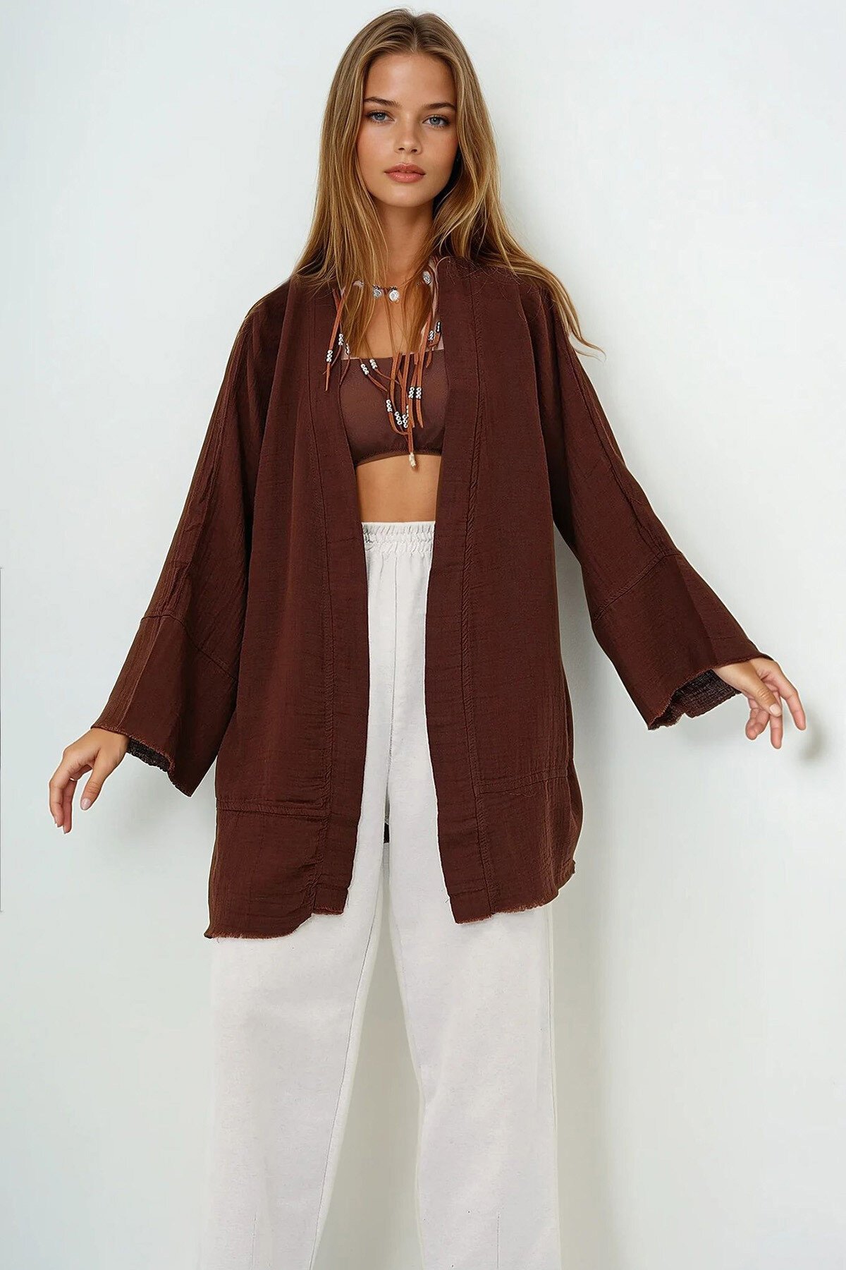 Kahve Sırtı Nakışlı Püskül Detaylı Keten Kimono Ceket