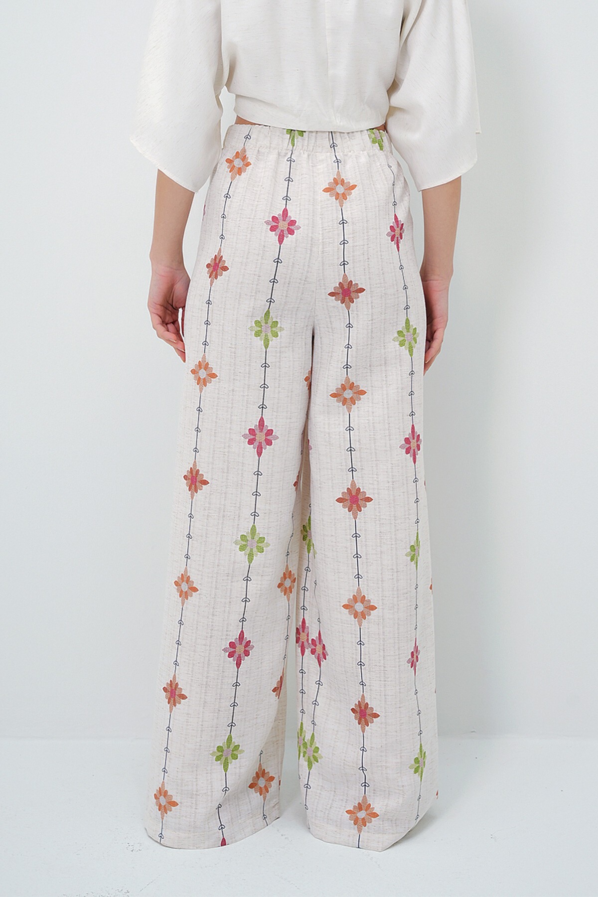 Kahverengi Çiçek Desenli Beli Lastikli Keten Pantolon