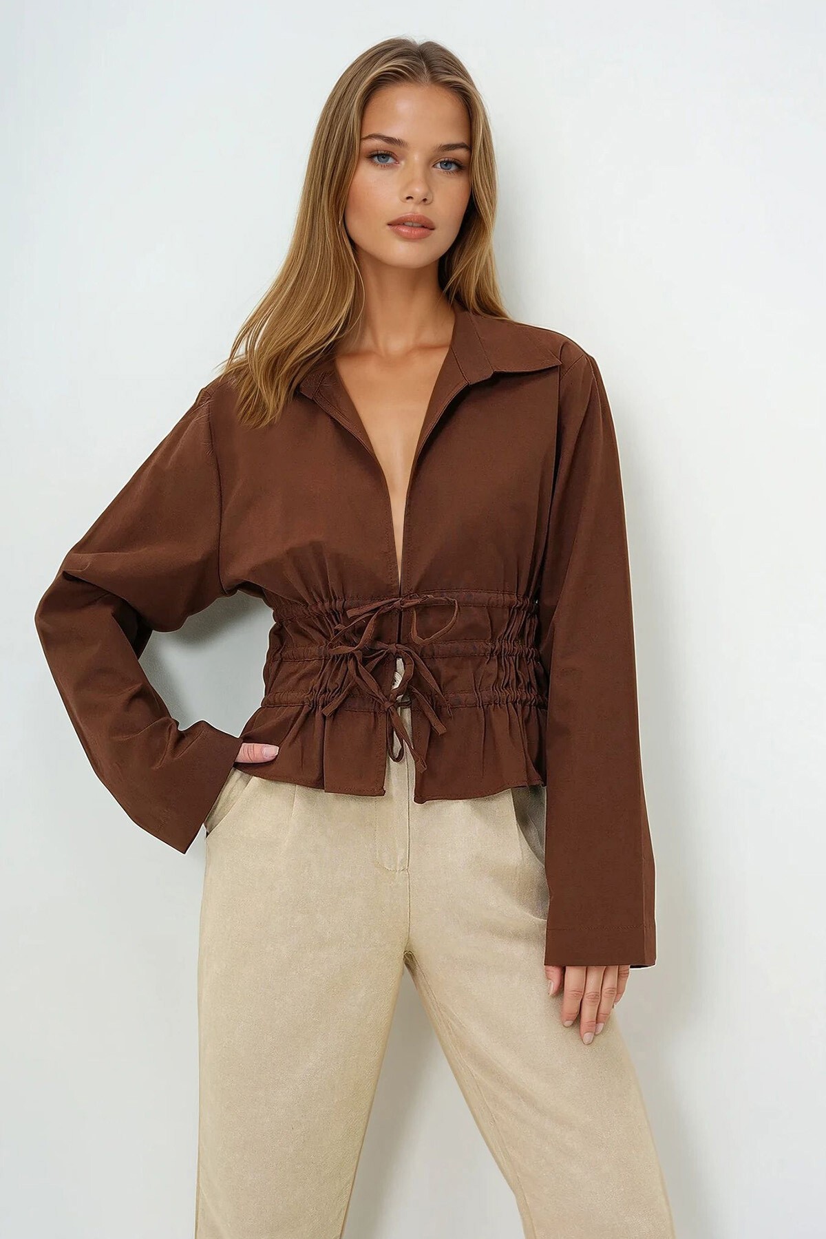 Kahverengi Gömlek Yaka Gipeli Bağlama Detaylı Poplin Gömlek