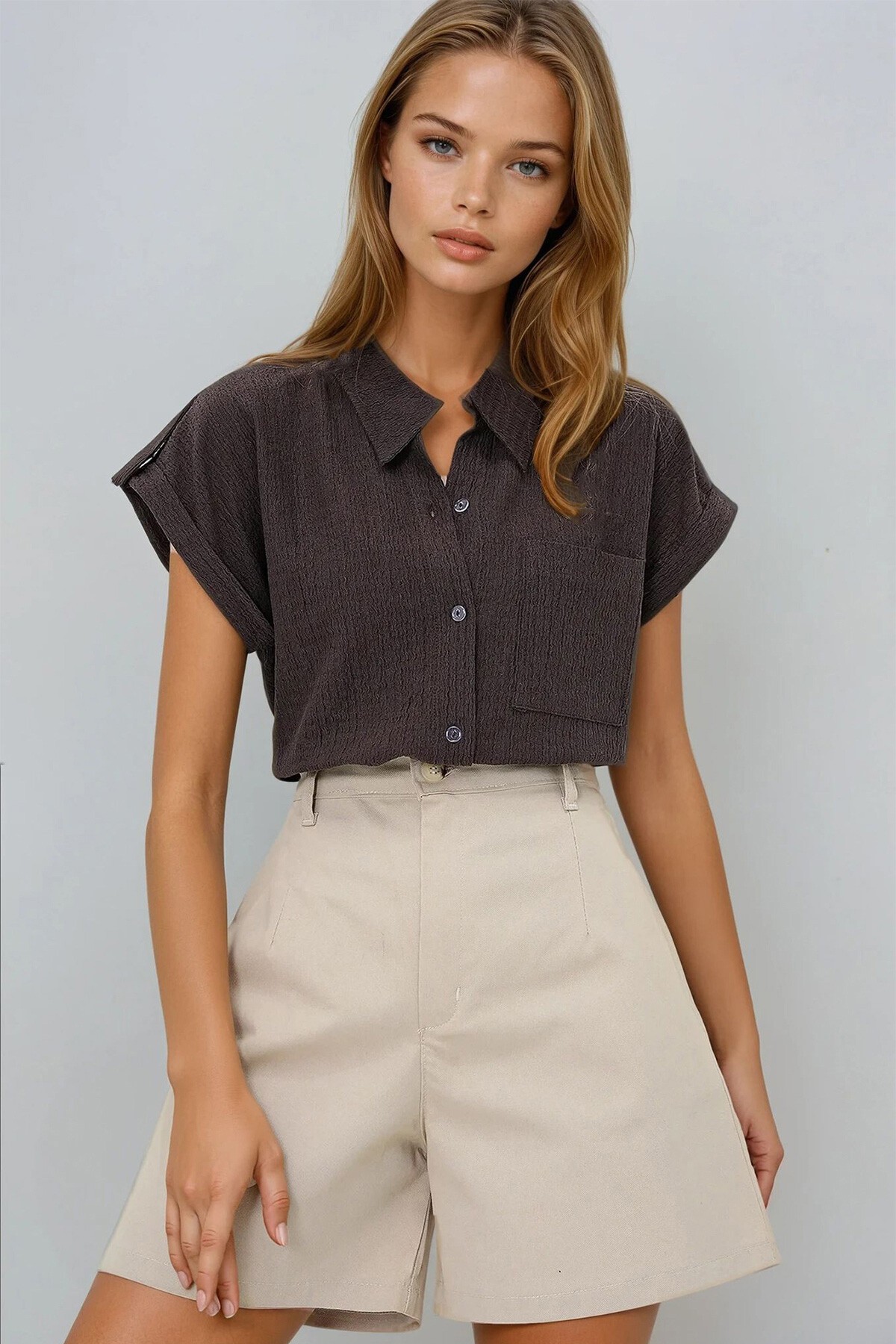 Kahverengi Manşetli Duble Kısa Kollu Dokulu Gömlek