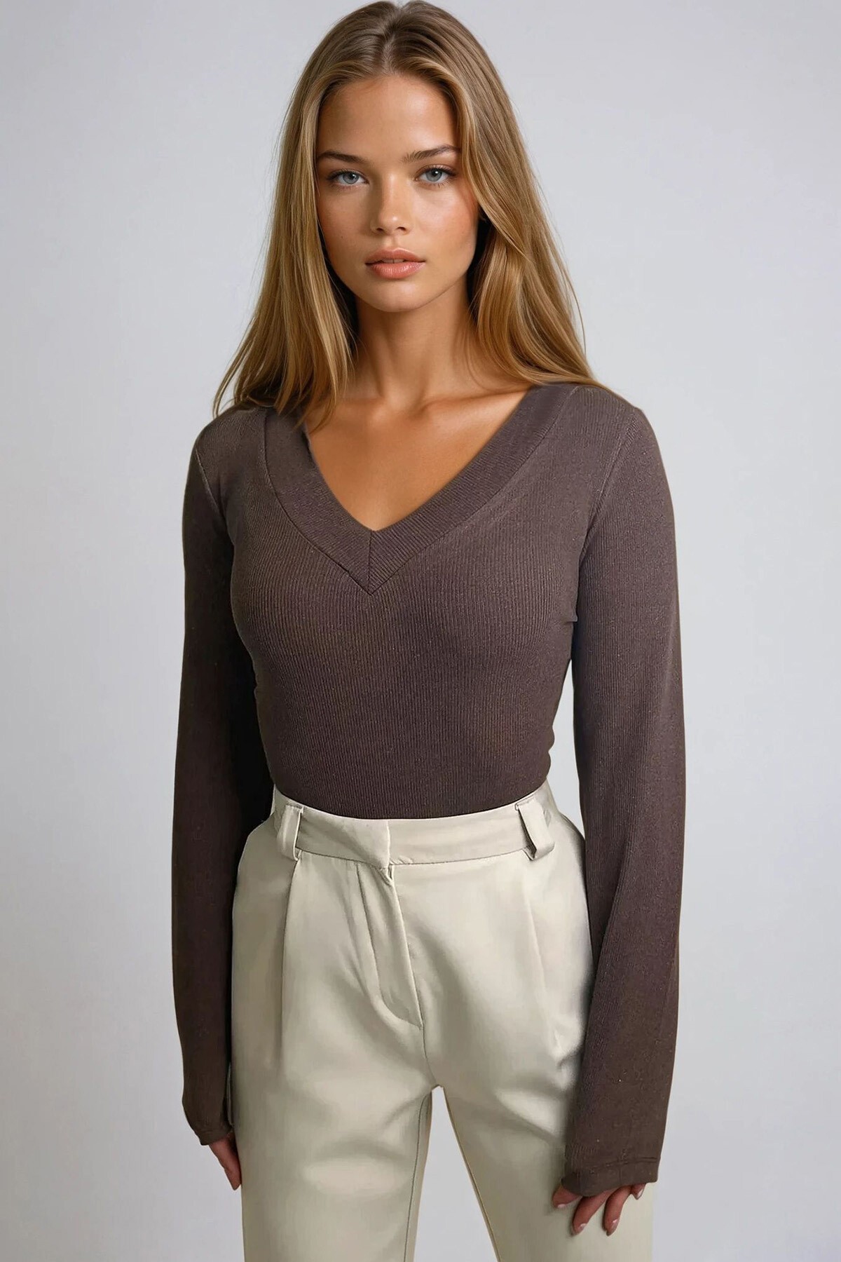 Kahverengi Önü Ve Arkası V Yaka Fitilli Örme Bluz