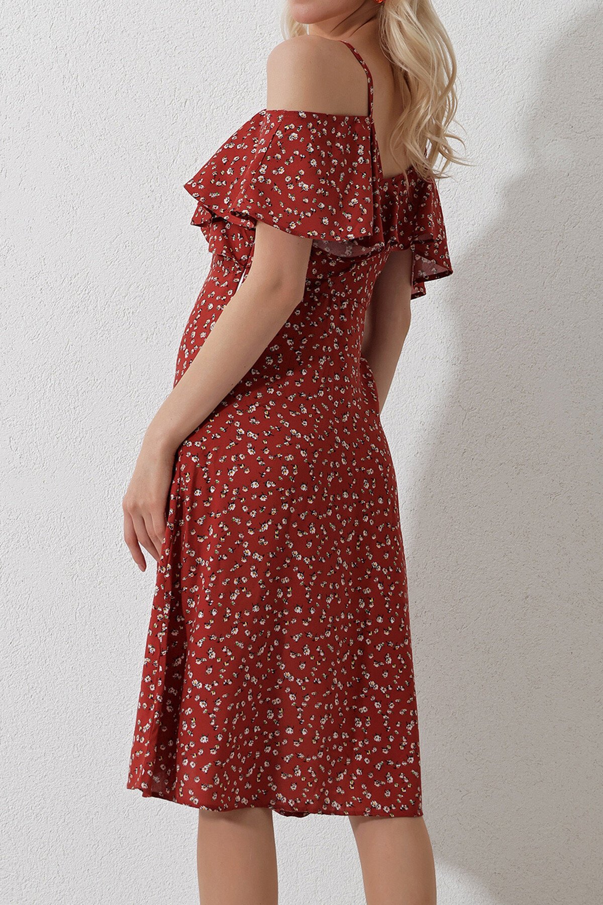 Kiremit İp Askılı Önü Fırfırlı Çiçek Desenli Dokuma Elbise