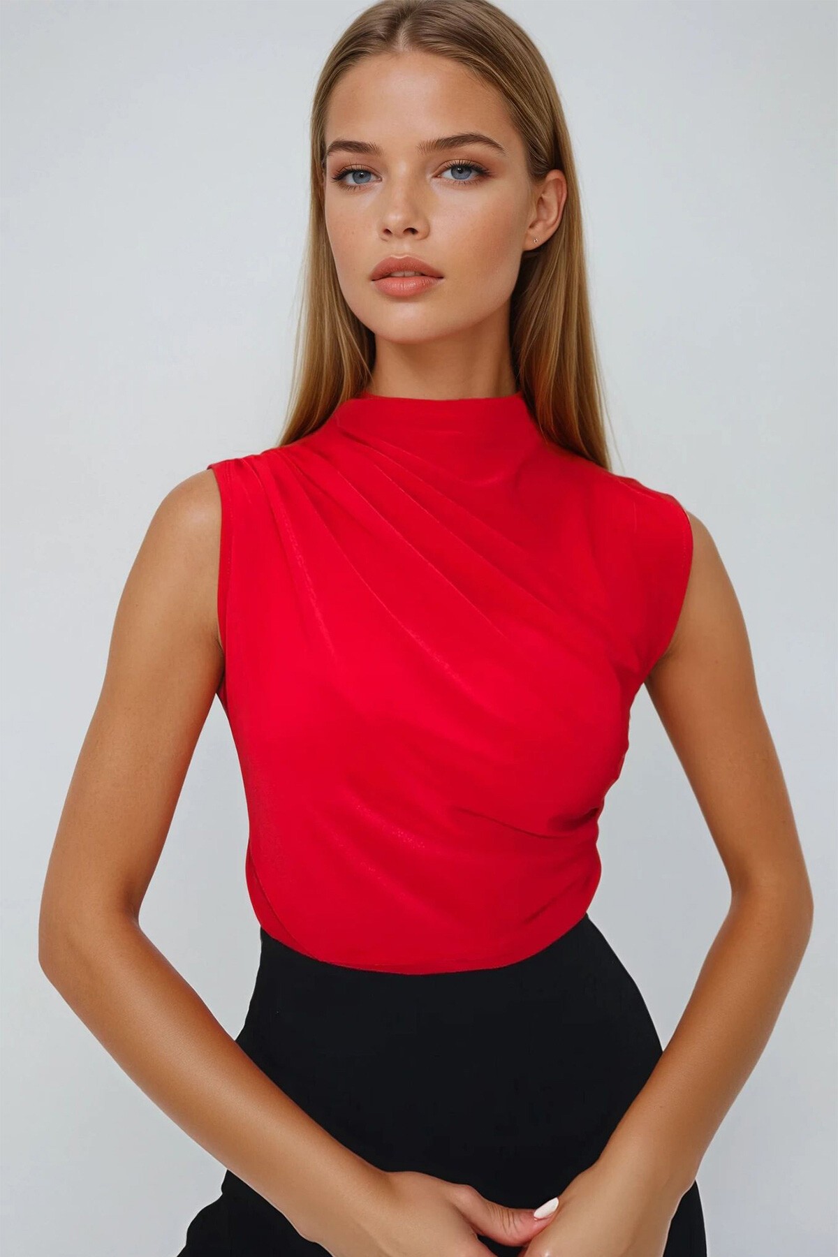 Kırmızı Dik Yaka Omuz Drapeli Kolsuz Sandy Bluz