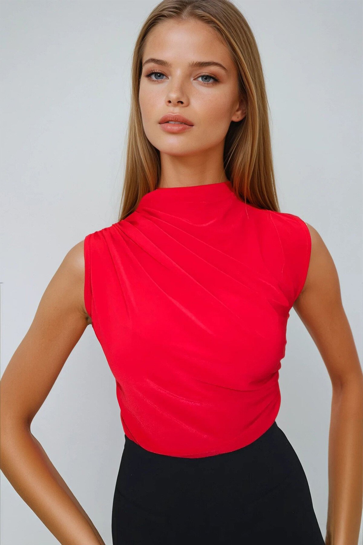 Kırmızı Dik Yaka Omuz Drapeli Kolsuz Sandy Bluz