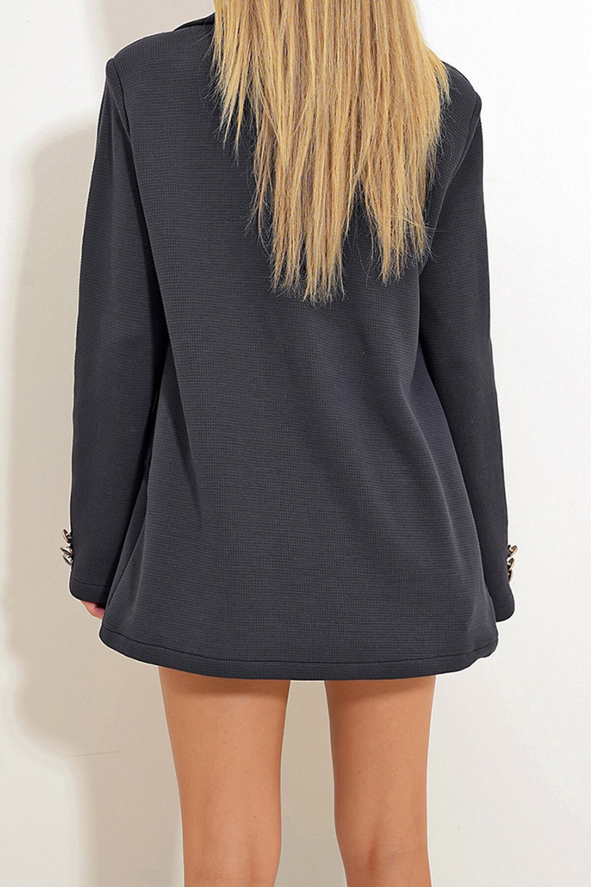 Koyu Antrasit Dokulu Düğmeli Blazer Ceket