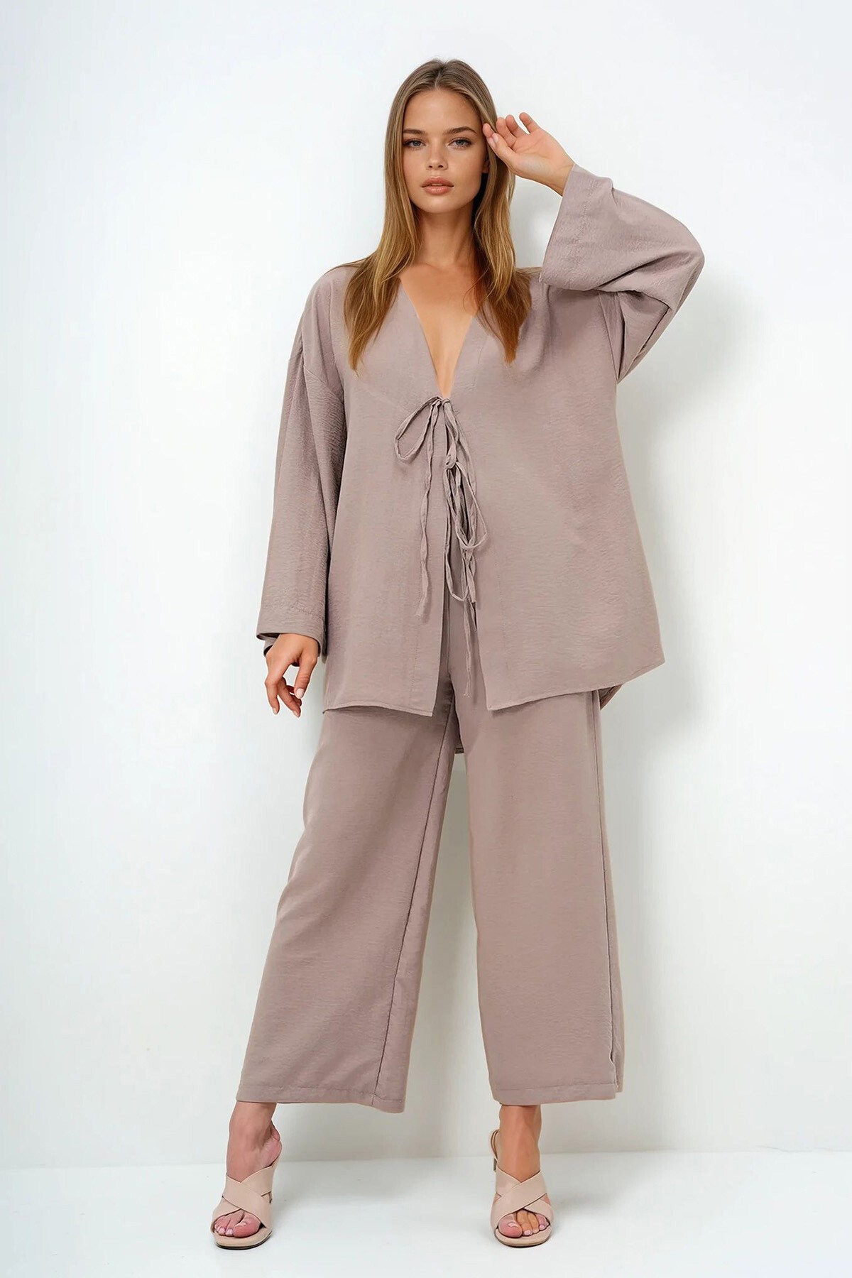 Koyu Bej Önü Bağcıklı Kimono Ceket Ve Palazzo Pantolon Takım