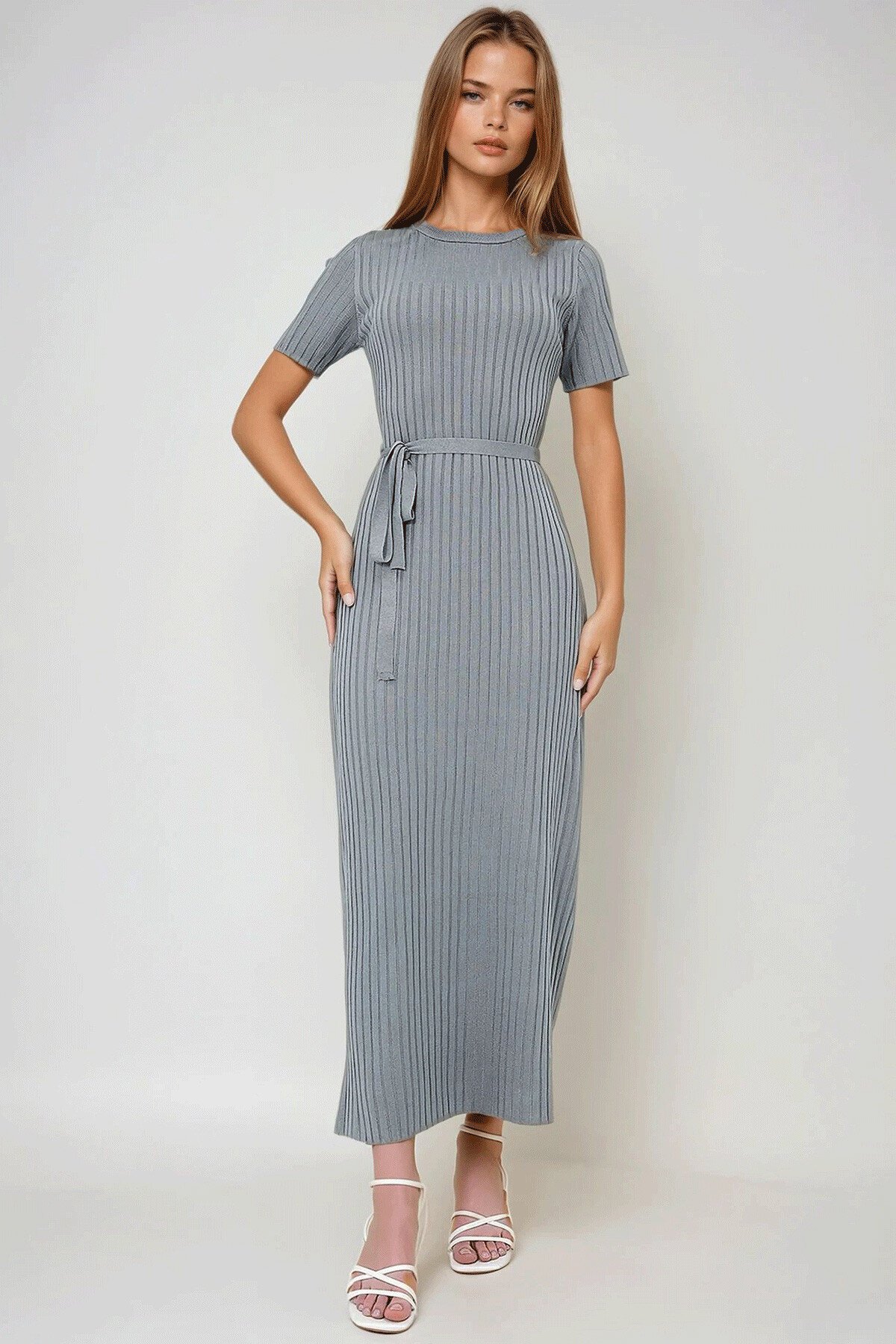 Koyu Gri Bisiklet Yaka Yarım Kol Şeritli Triko Mevsimlik Elbise