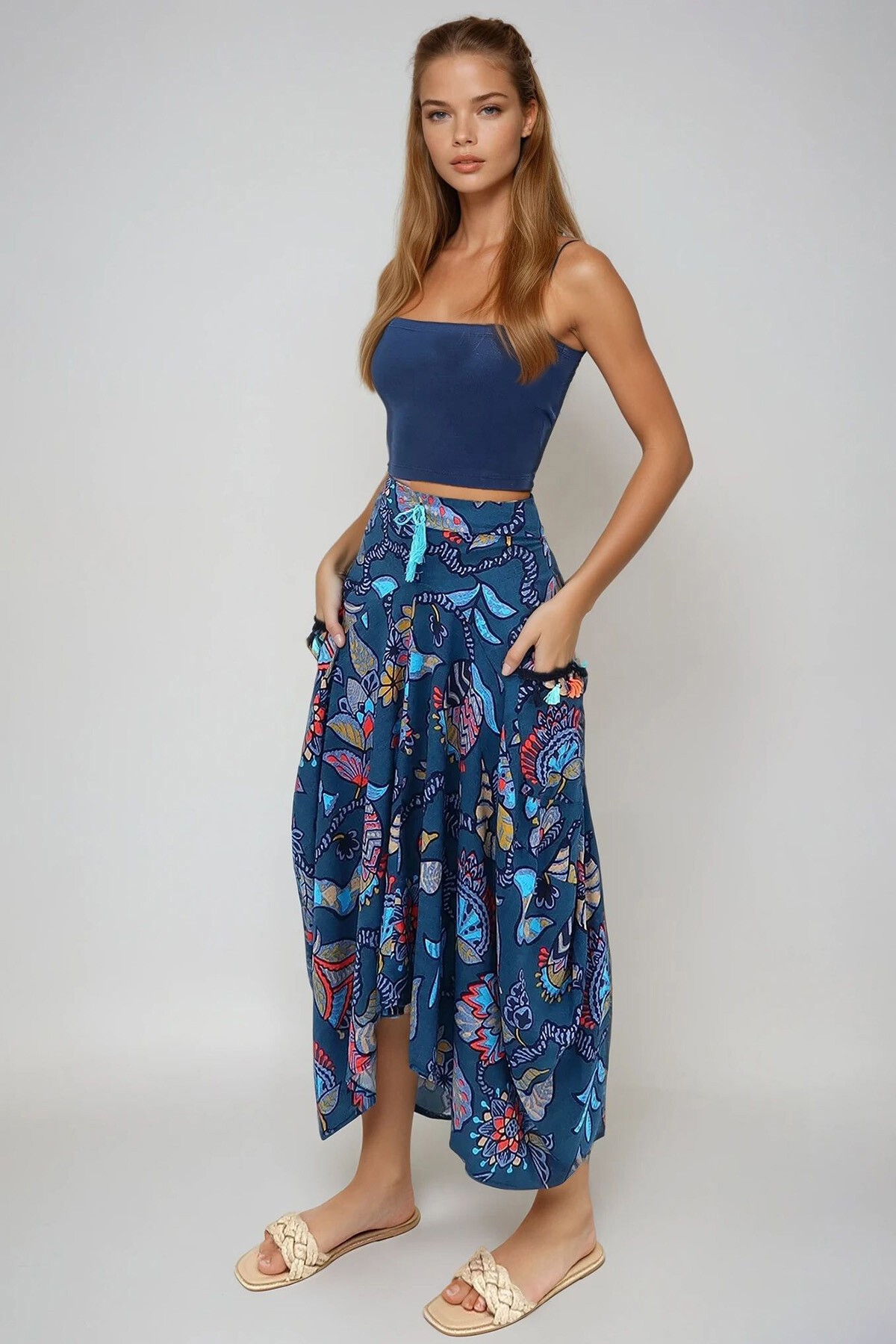 Koyu Mavi Etnik Desenli Çift Cepli Püskül Detaylı Şalvar Kesim Etek