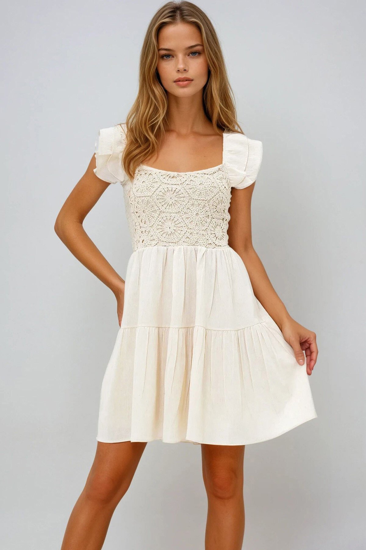Krem Fırfır Detaylı Robası Dantel Eteği Volanlı Astarlı  Keten Mini Elbise